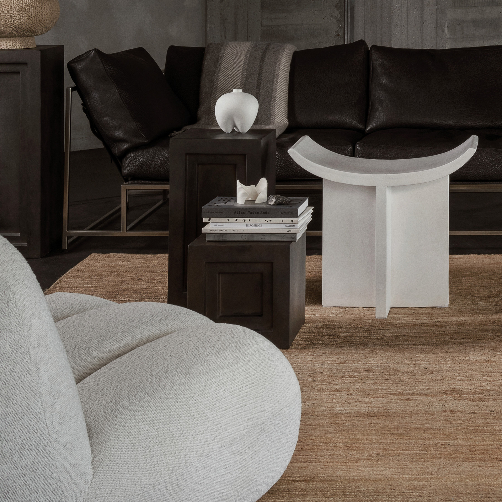 Podium Podest w kolorze kawy, 30 cm, beton włóknisty – 101 Copenhagen