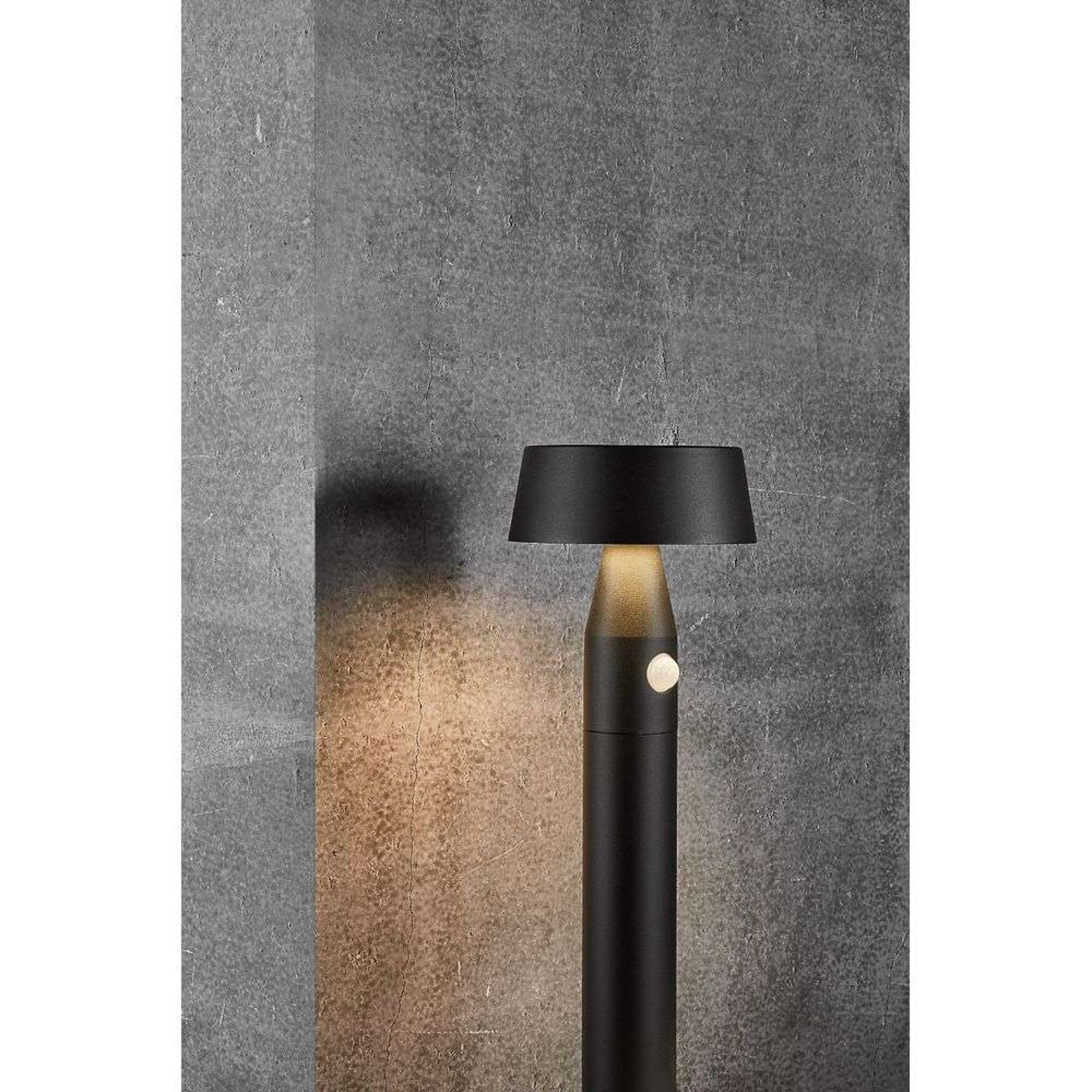 Nama 50 Solcelle Havelampe Black - Nordlux