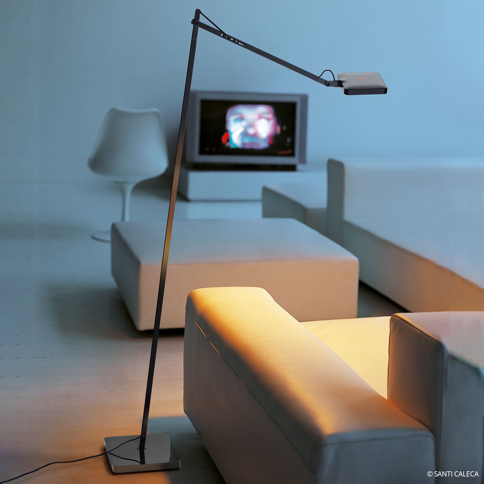 FLOS Kelvin LED - Dizaina stāvlampa, antracīts