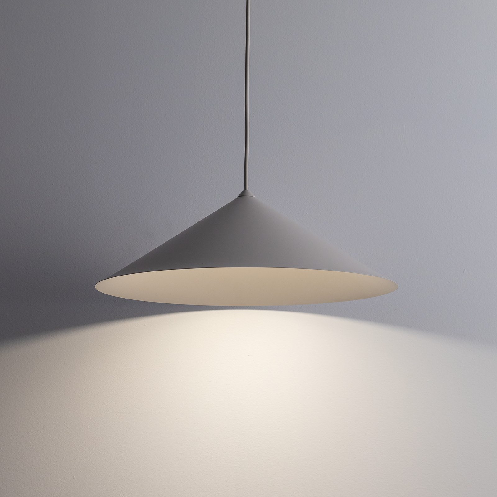 Suspension Lume L, gris-beige, métal, Ø 40 cm, GX53