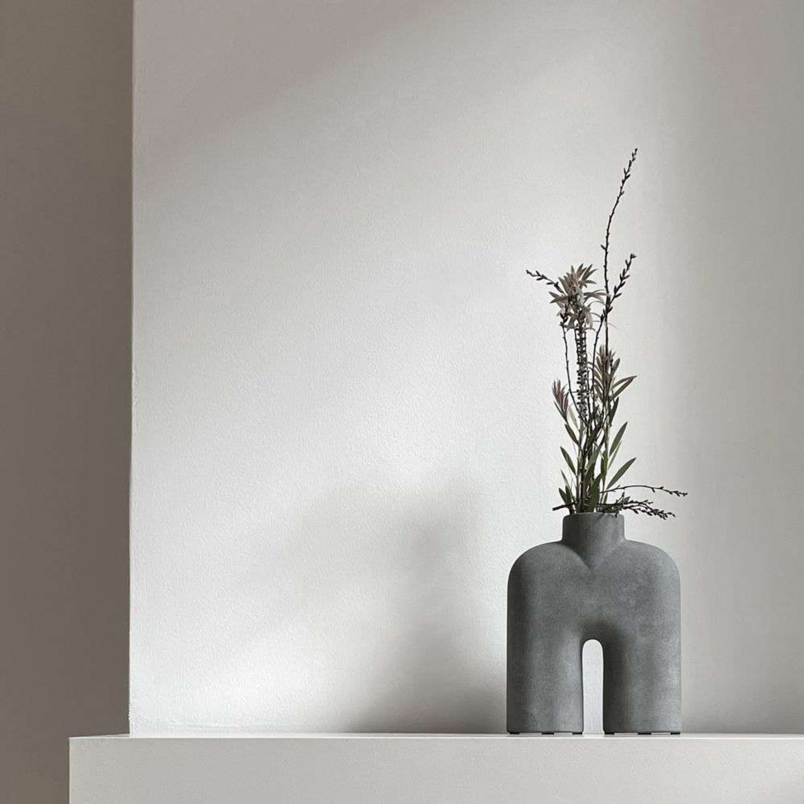 Cobra Tall Vase Mini Mørk Grå - 101 Copenhagen