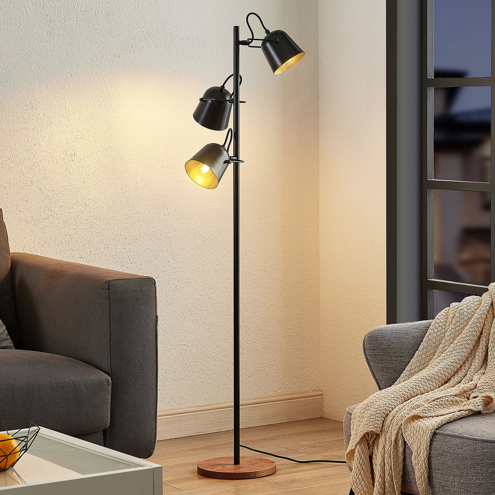 Lindby Adalin lampe sur pied, noire