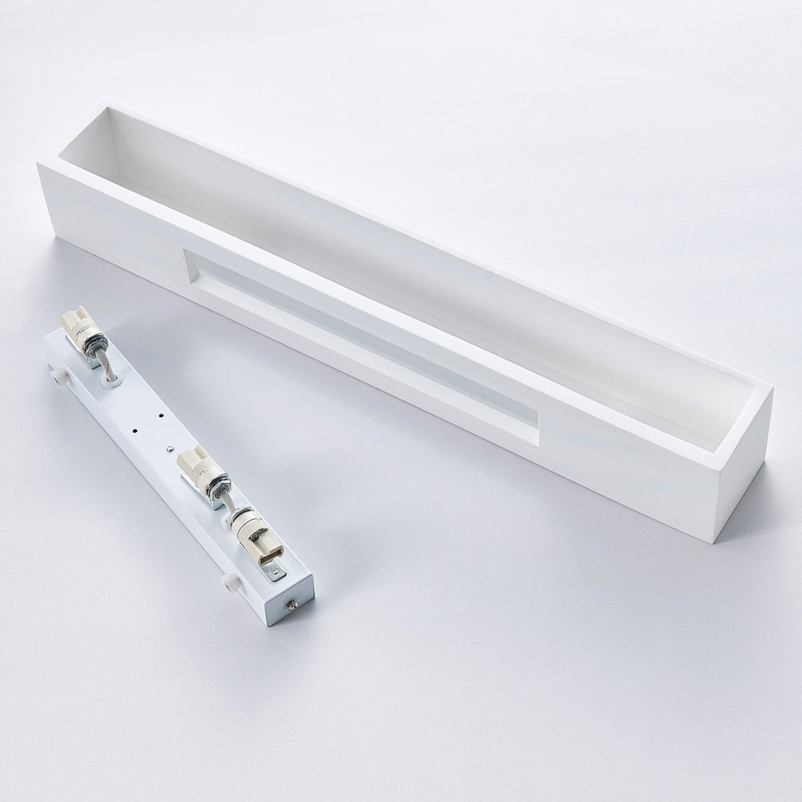 Tjada 50 Wall Lamp White - Lindby