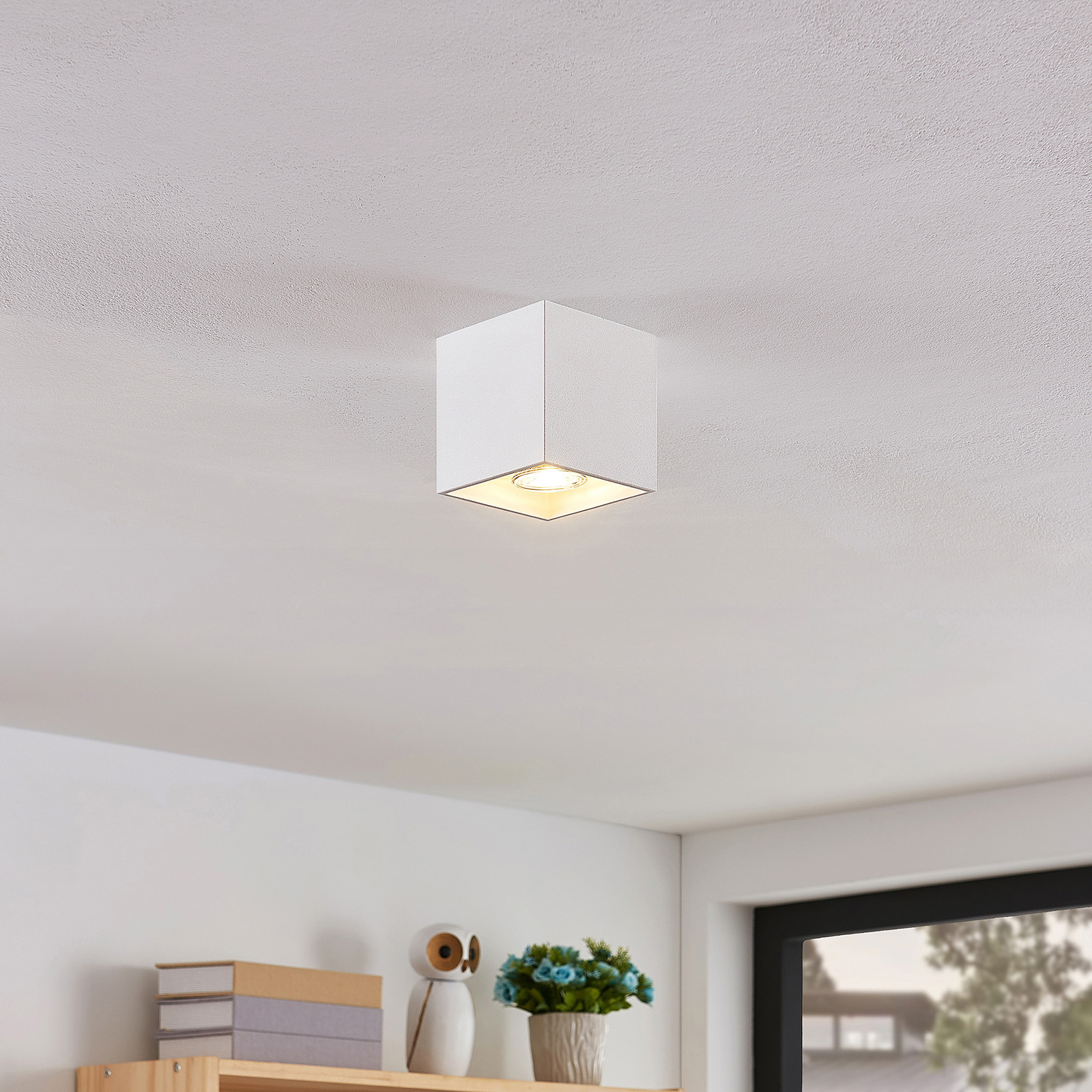 Parvin Square Focos de Superfície White - Lindby