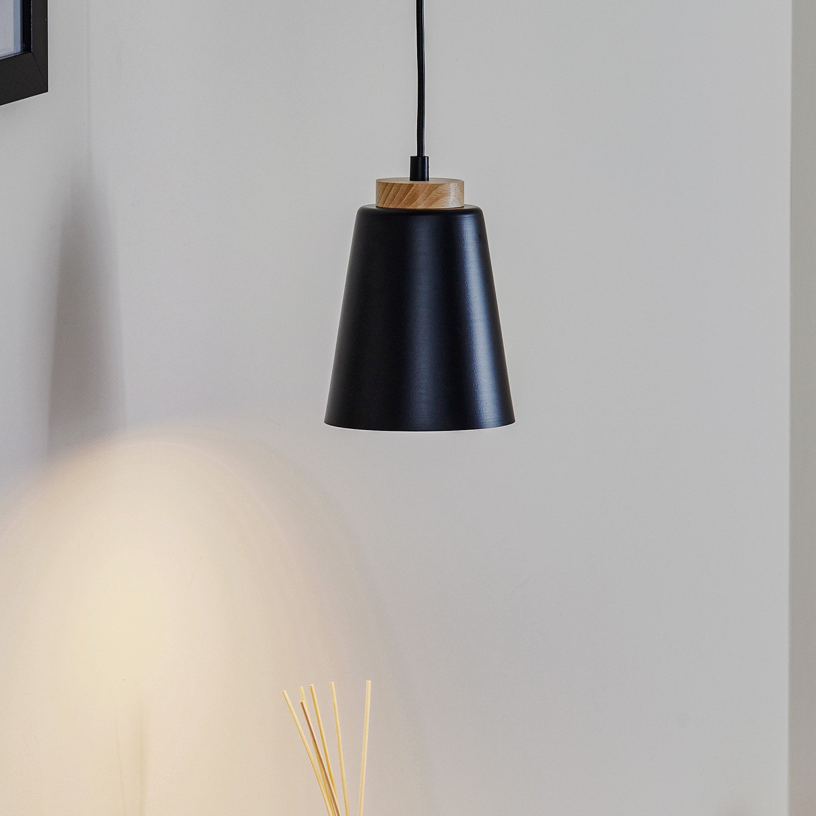 EMIBIG LIGHTING Lampă suspendată Bolero 1 1 bec negru - Camera de zi / sufragerie - Modern - negru lemn deschis - Metal