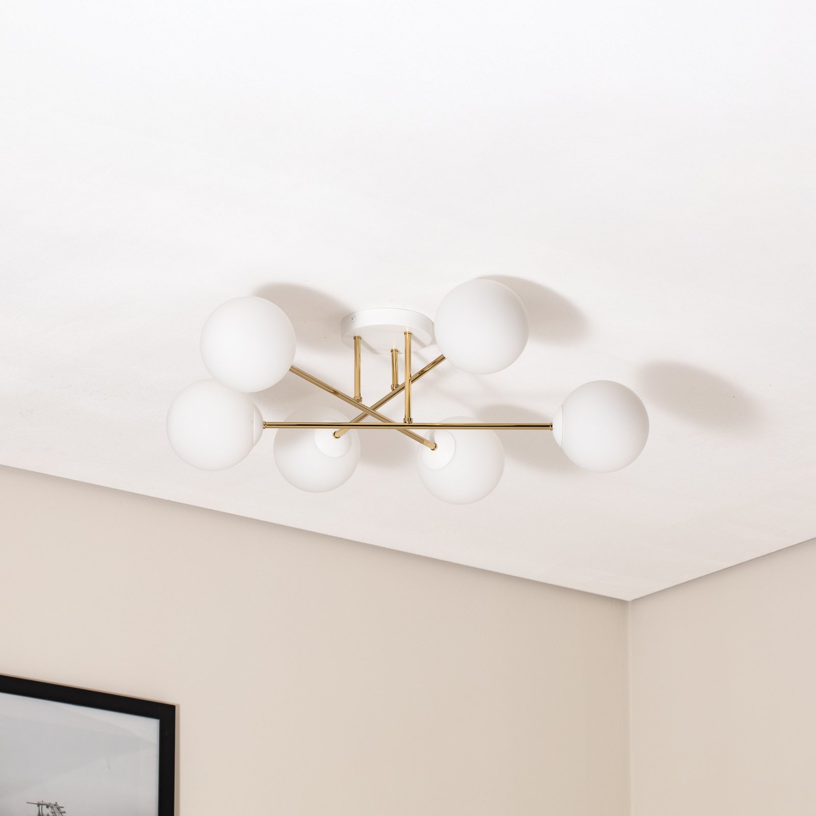 Taklampe Glassy, 6 lyskilder, hvit/gull/opal