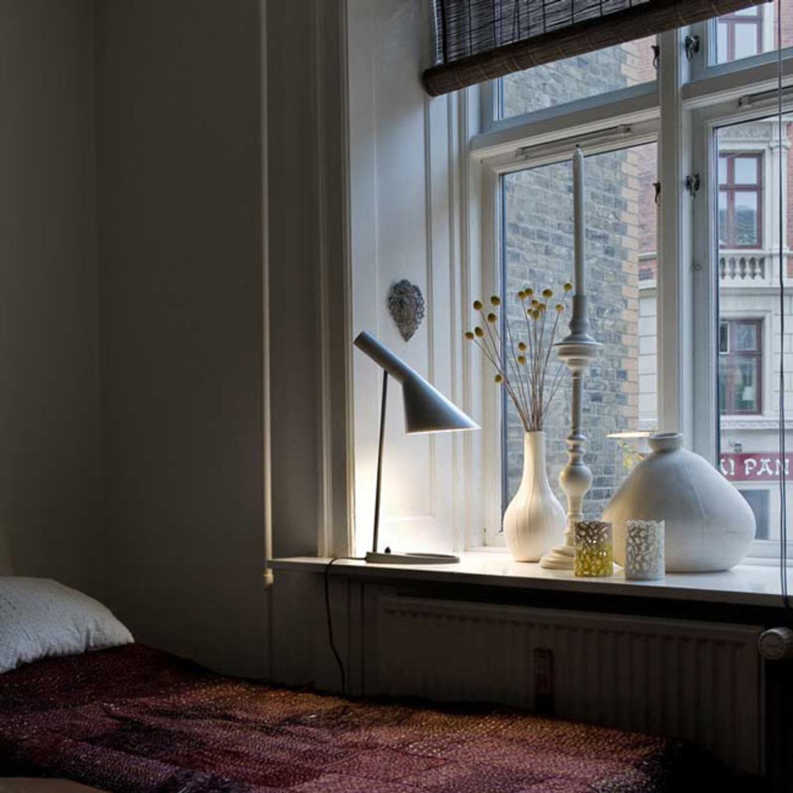 Louis Poulsen AJ - designer table lamp, dark grey