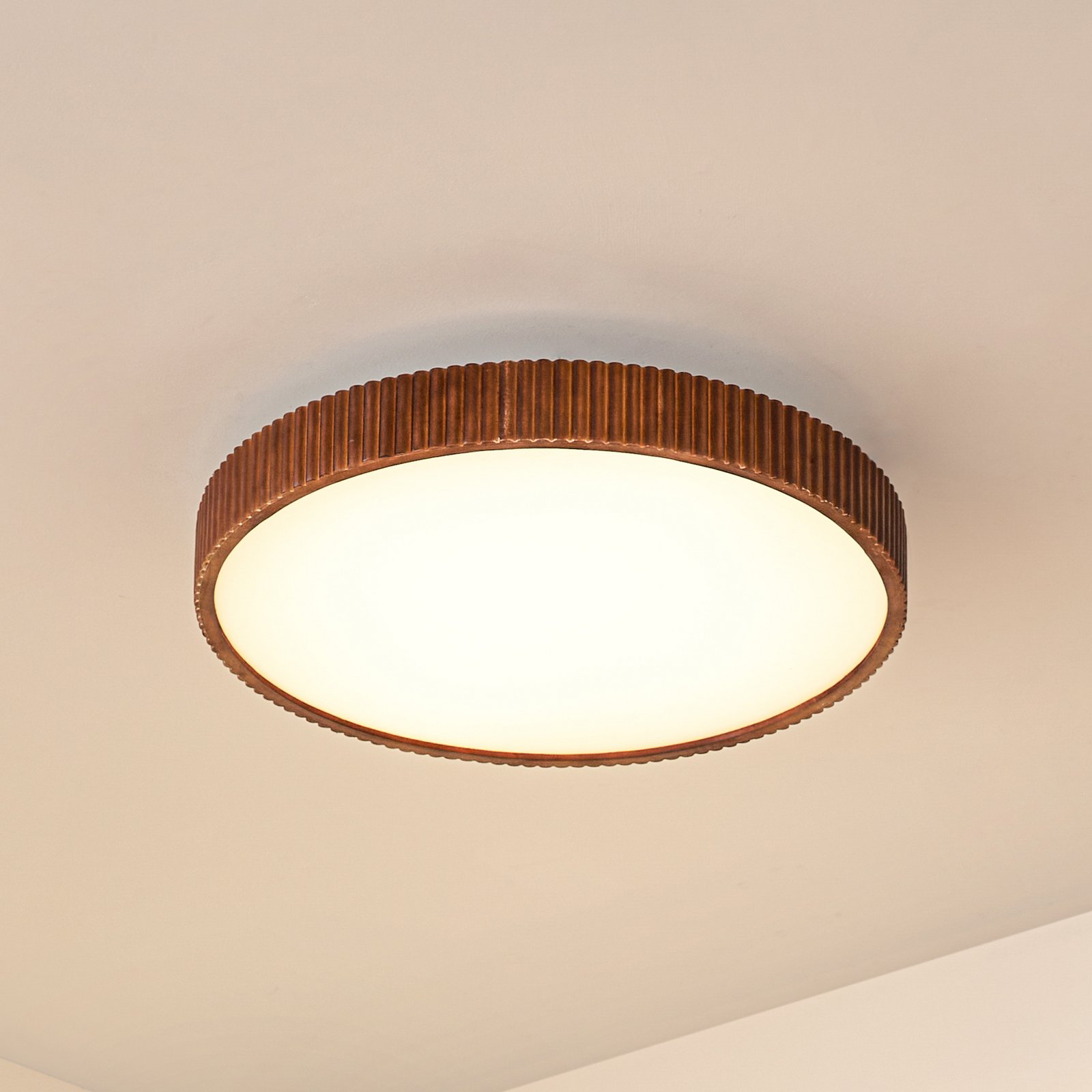 Lindby LED ceiling lamp Velua, white/dark wood, CCT, Ø 50 cm