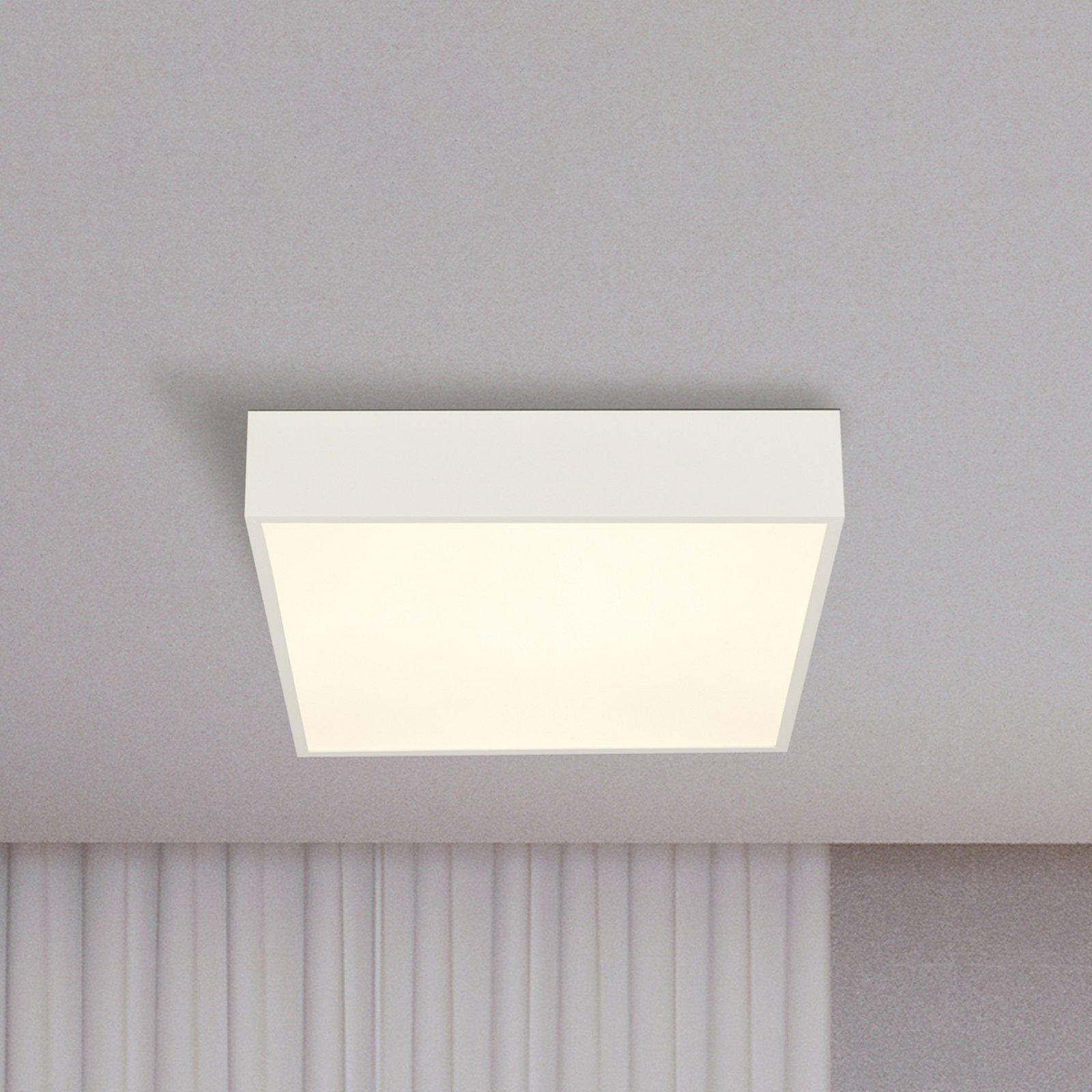 Zeus LED bathroom ceiling lamp, white, length 30 cm, metal