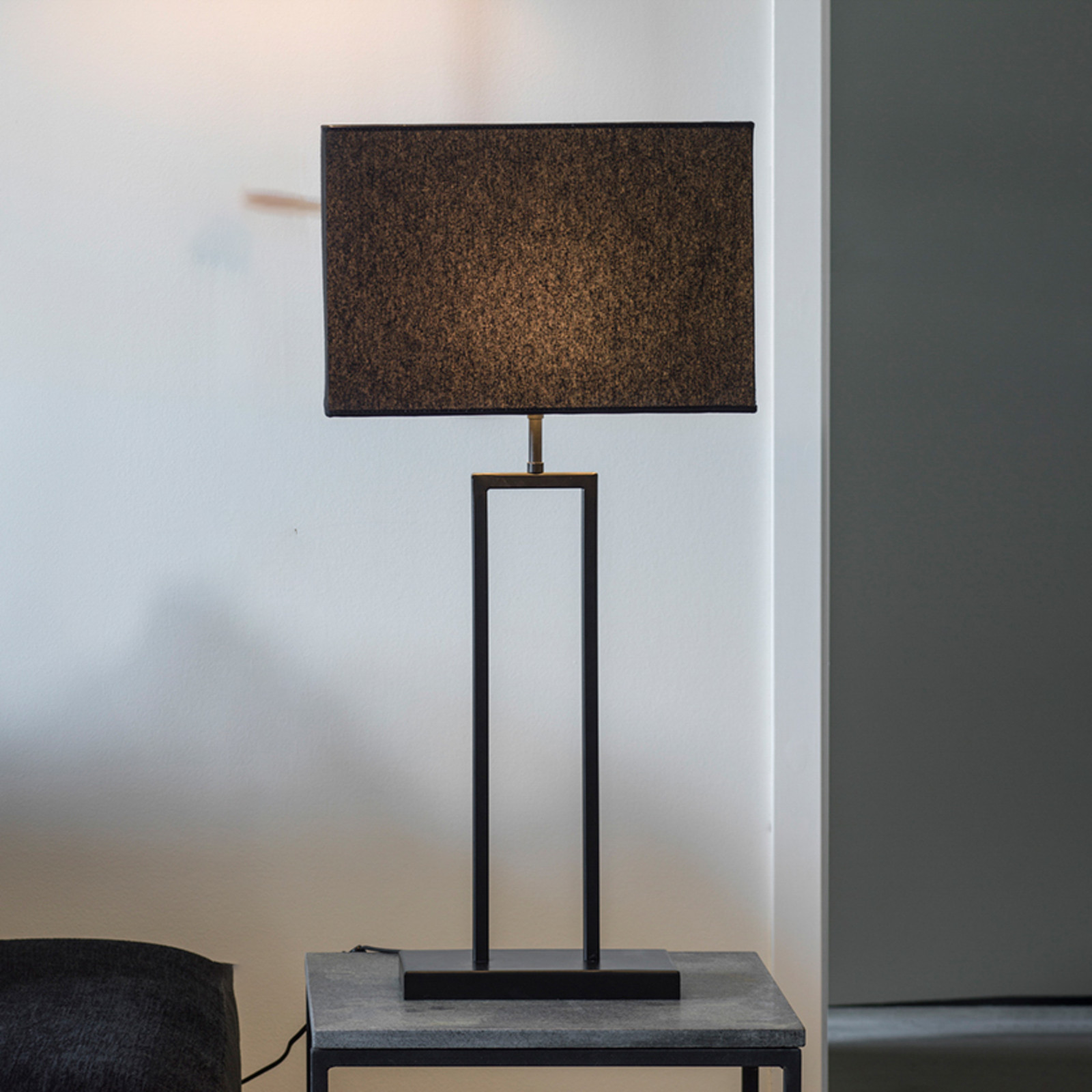 PR Home Rod lampă de masă complet pe negru - Camera de zi / sufragerie - Metal