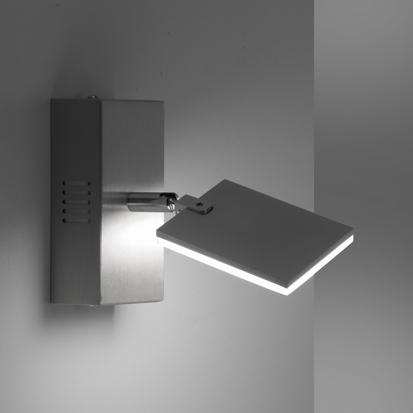 Mira LED-Wandleuchte, diamond, CCT - PURE Mira LED-Wandleuchte, diamond, CCT - PURE