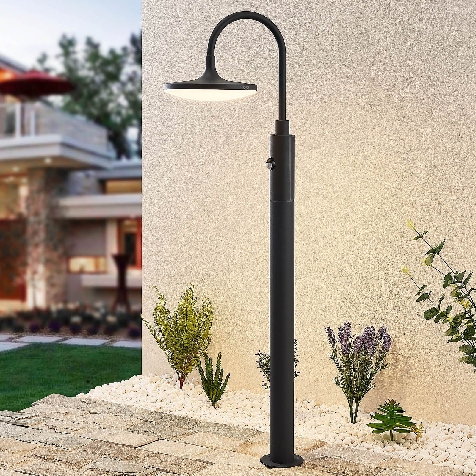 Arcchio Fineria LED path lamp with motion sensor, aluminium, plastic, 13.5 W, energy efficiency: A+, W: 22 cm, H: 100 cm