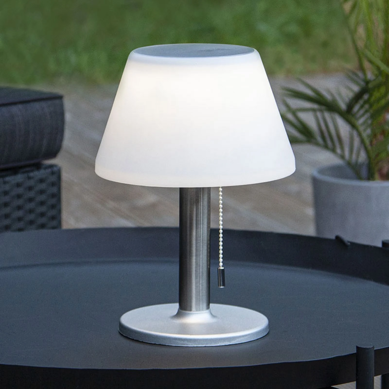 Shumi Solar LED Table Lamp – 3-Way Dimmable, Waterproof & Cordless For Patio, Bedroom, Garden, Black Finish