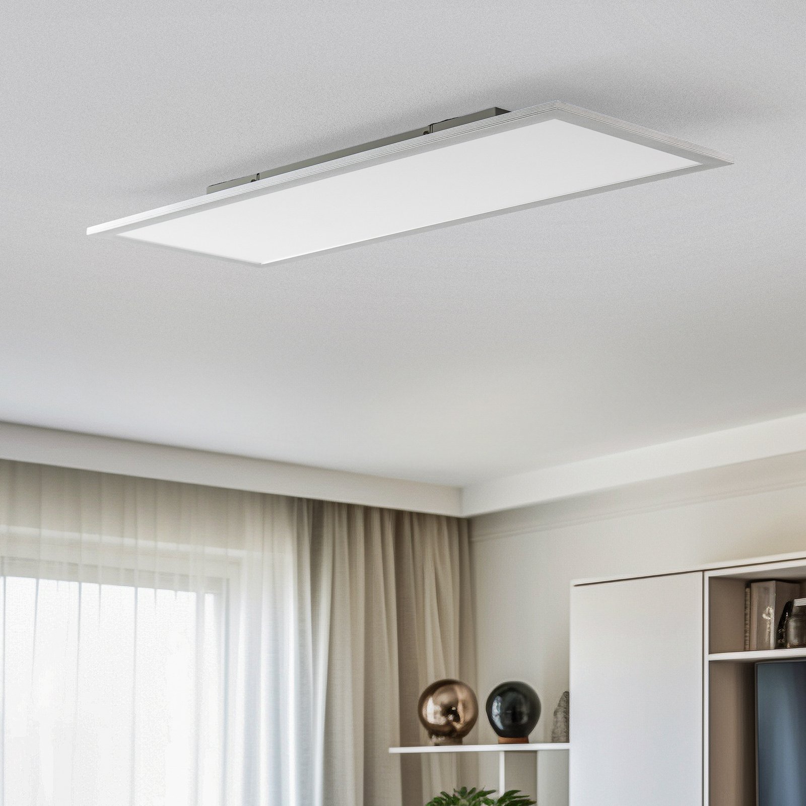 Livel LED Deckenleuchte CCT 80x30 White/Silver - Lindby