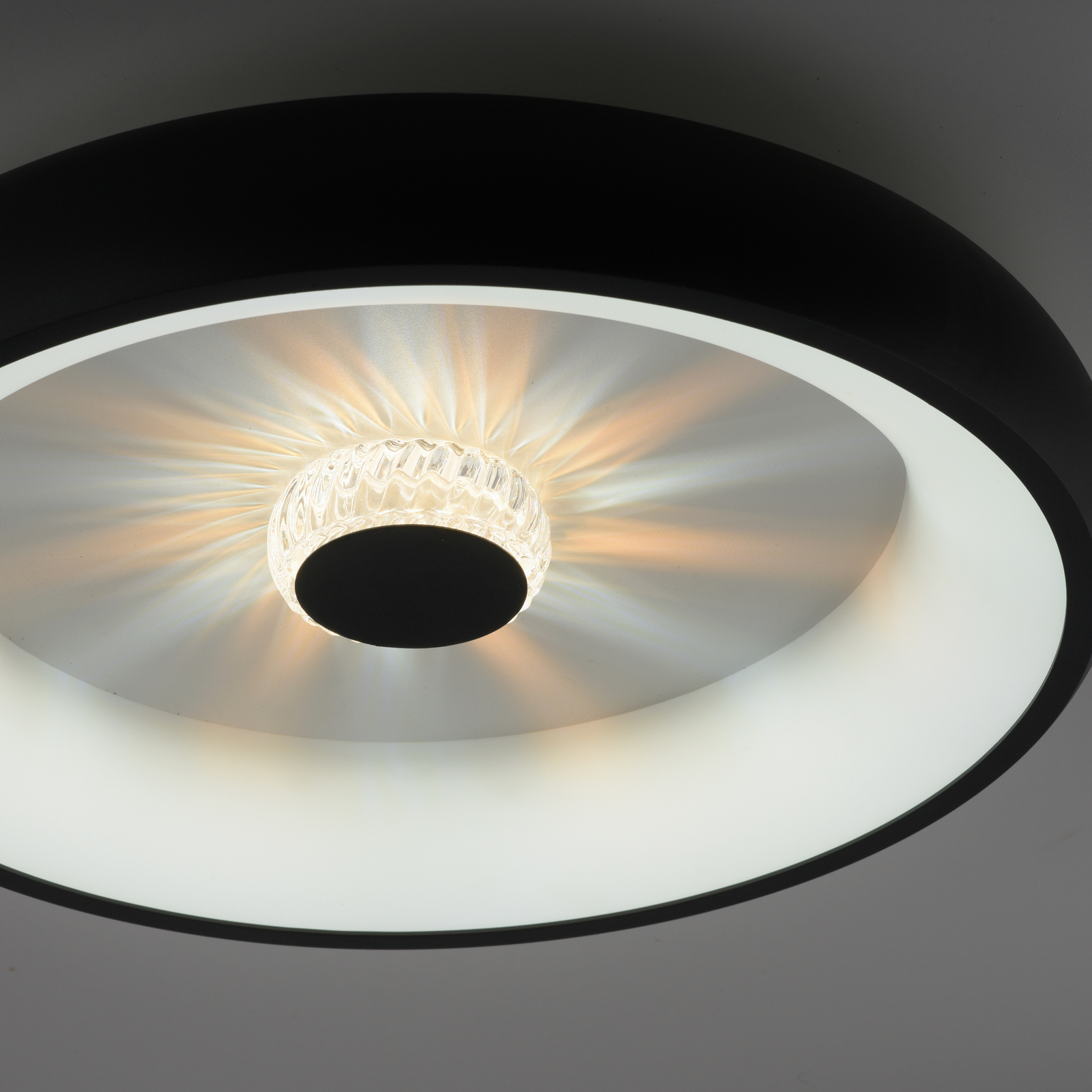 Vertigo LED ceiling light, CCT, Ø 46.5 cm, black