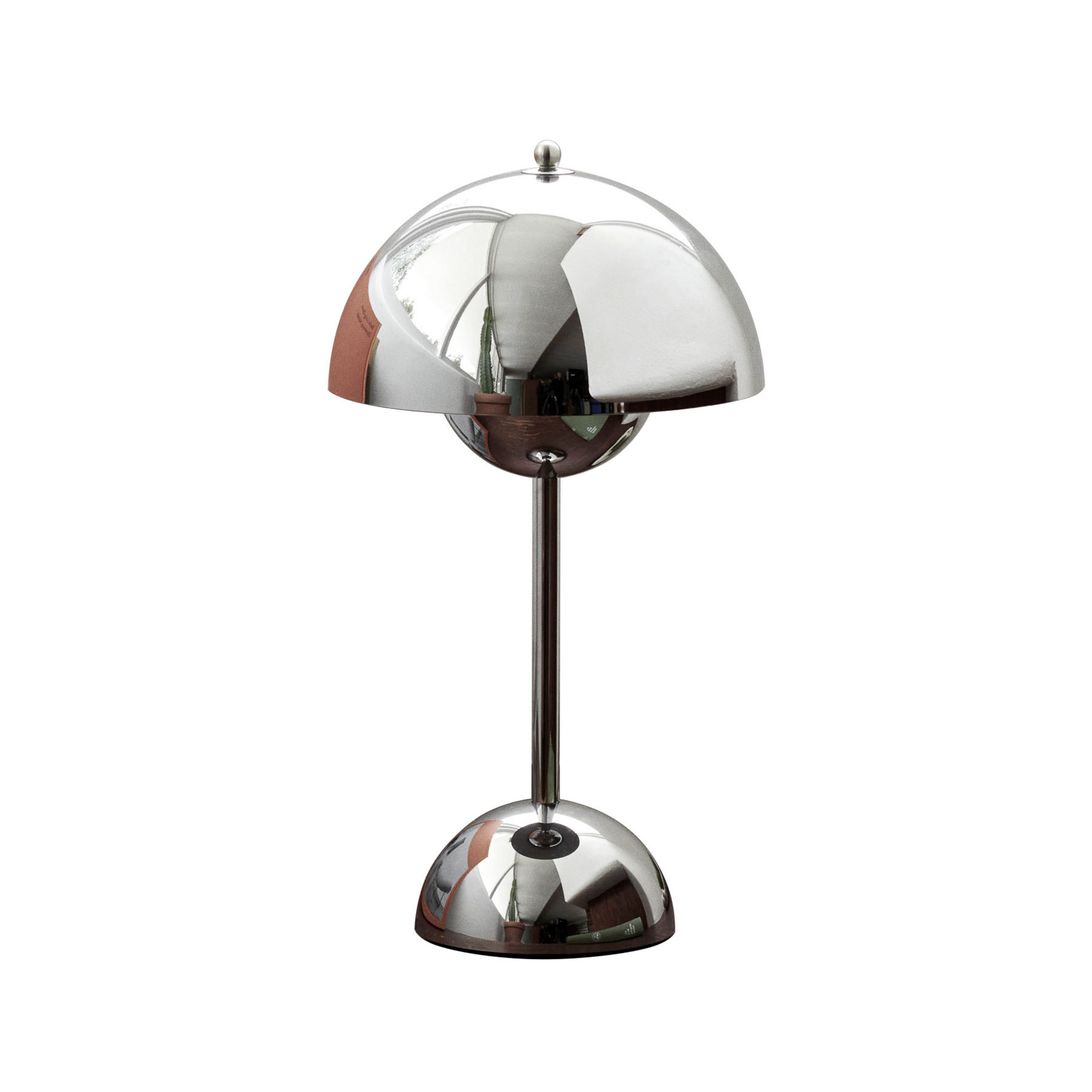 Lampada LED da tavolo ricaricabile Flowerpot VP9, cromata - &TRADITION