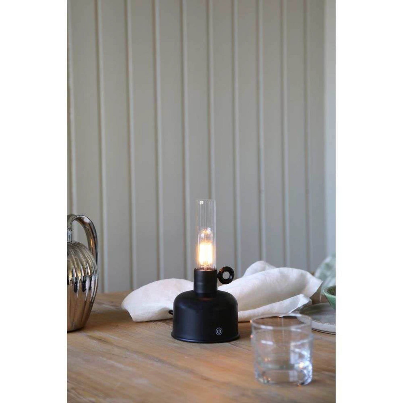 Astrid Portable Bordslampa IP44 Black Marksl&ouml;jd - Vardagsrum - Plast