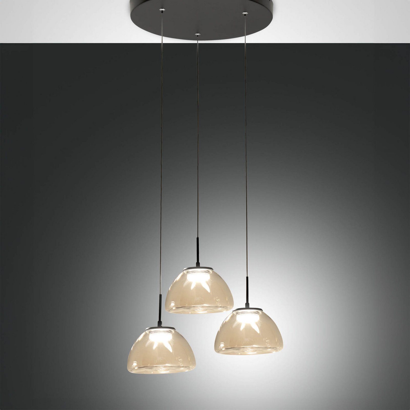 Fabas Luce Lampă suspendată LED Lucille 3 becuri culoare coniac CCT - Camera de zi / sufragerie - negru coniac - Sticlă