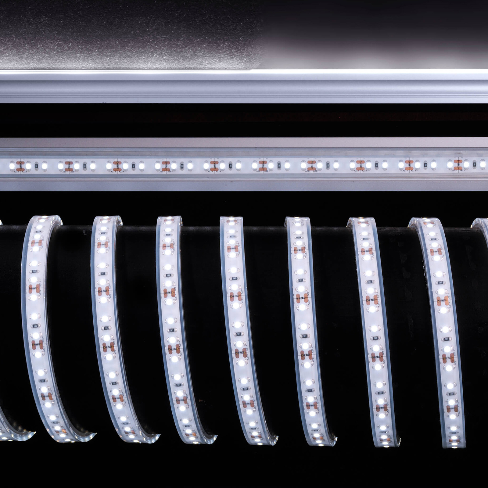 Flexibler LED-Strip, 45 W, 500x0,4x0,2 cm, 2.700 K