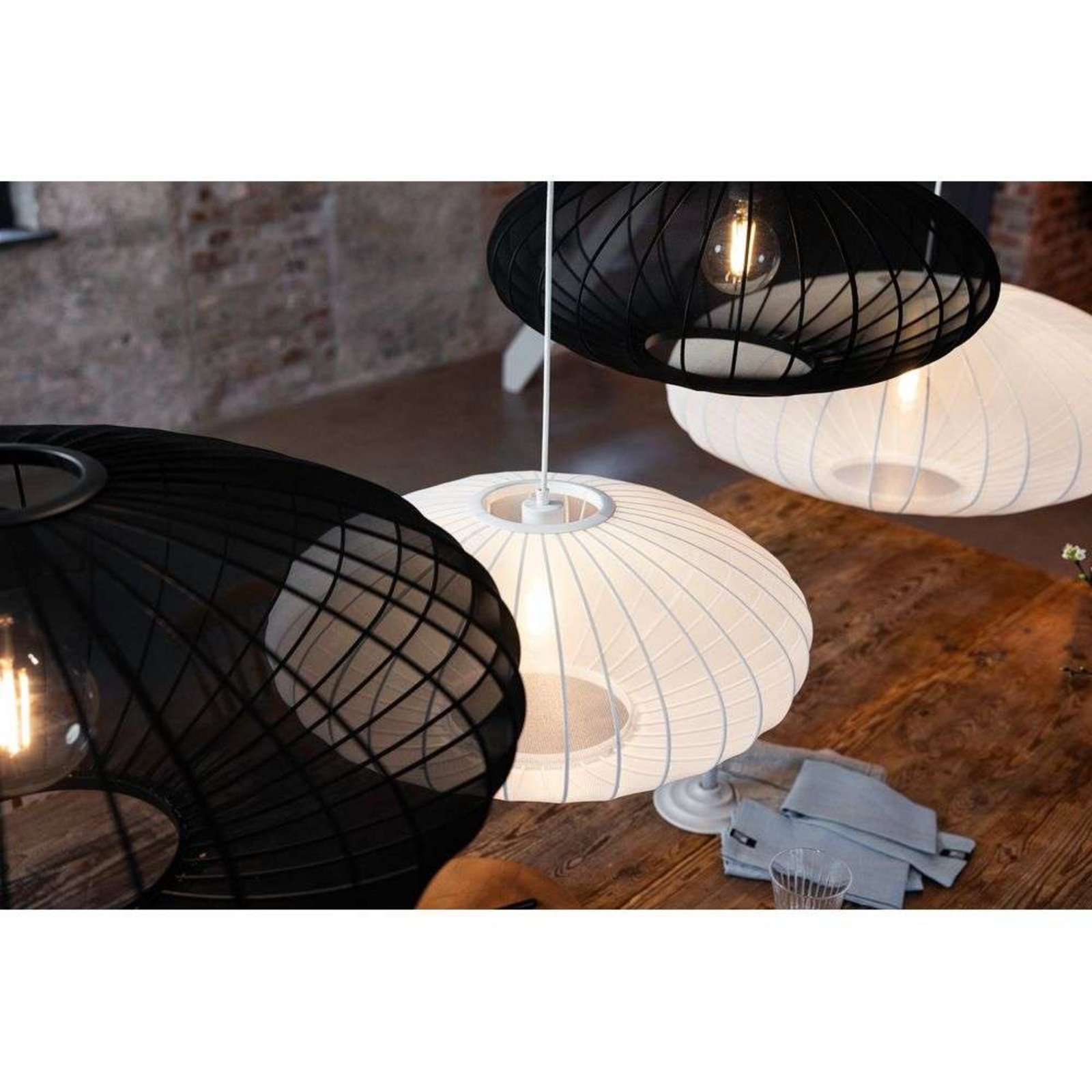 Florence Závěsná Lampa Ø60 Black - Markslöjd