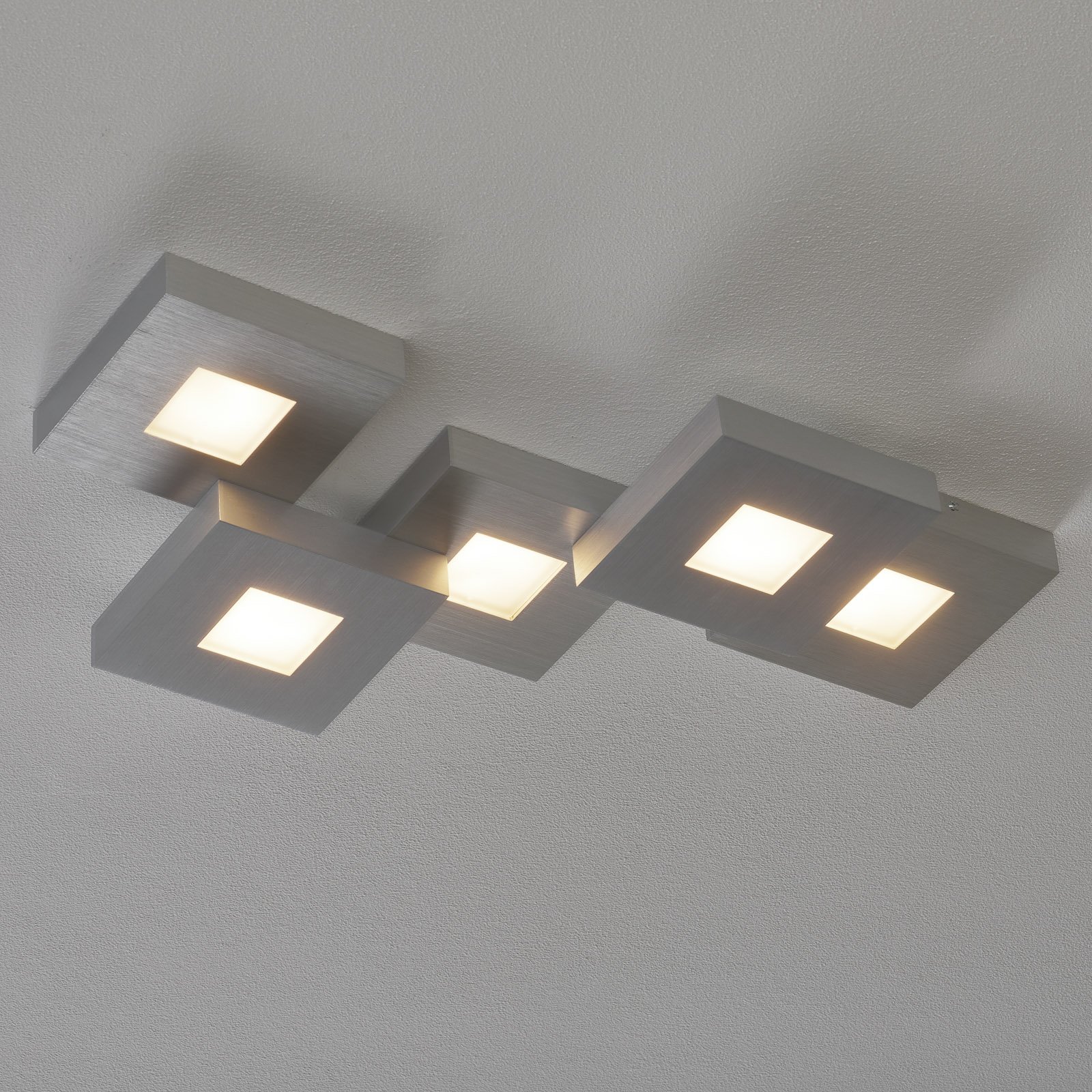 Extravagante lámpara de techo LED Cubus