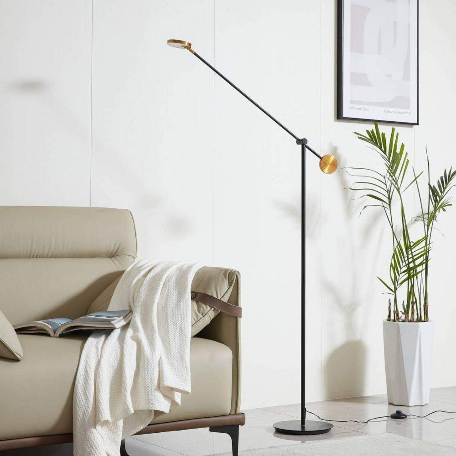 Adomas LED Lampadar Black/Gold - Lucande