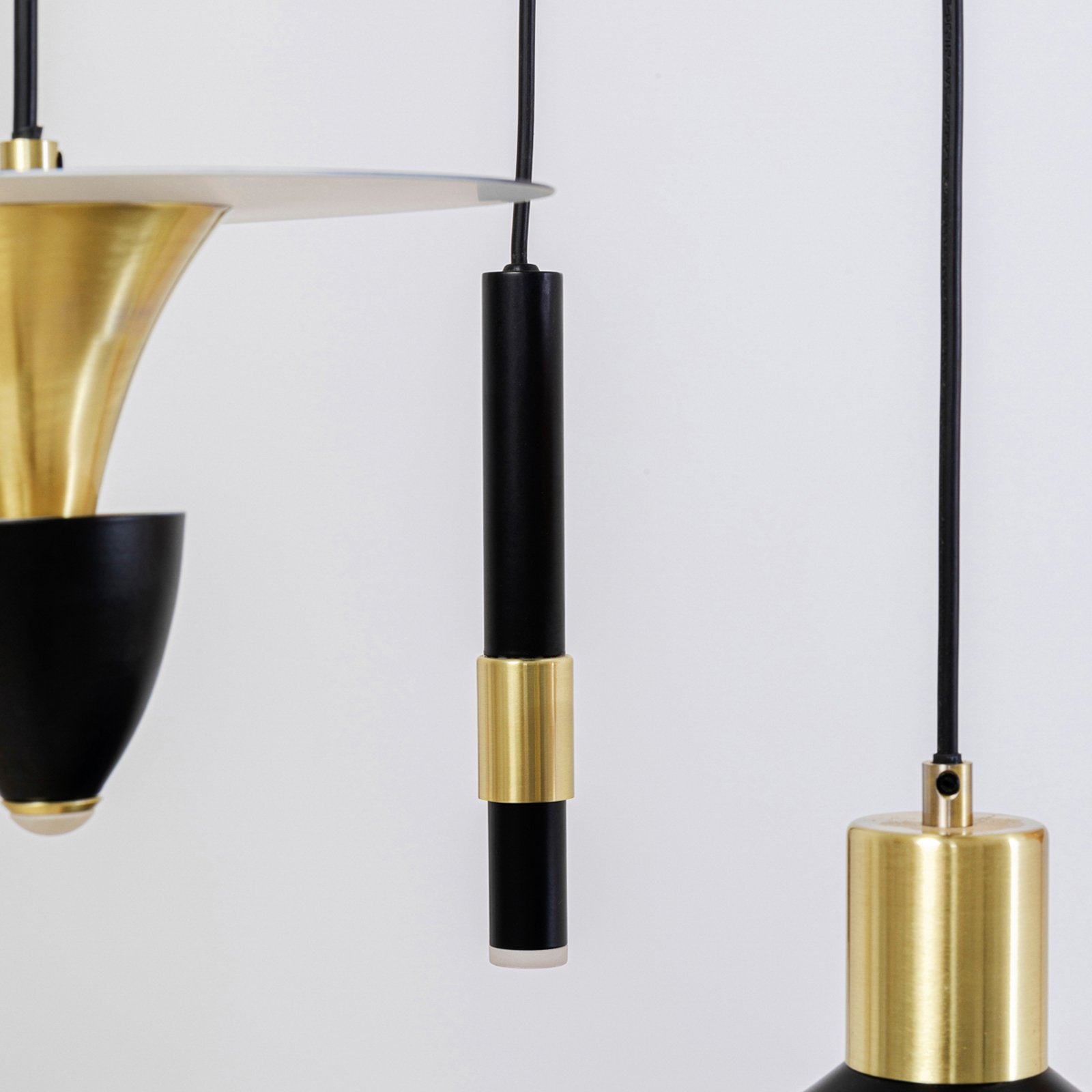 Kare piekaramā lampa Cappelli, daudzkrāsaina, Ø 50 cm, G9