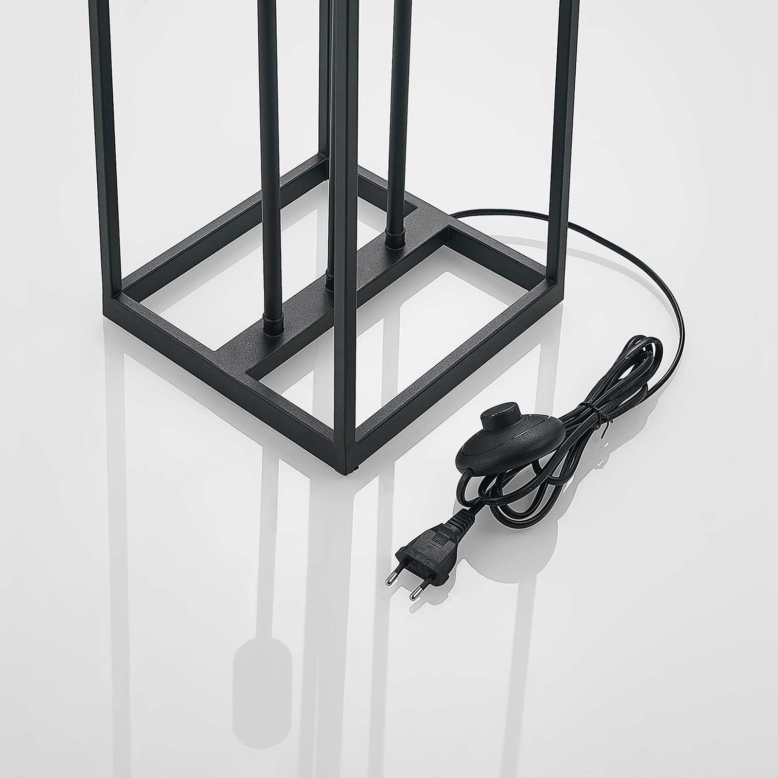 Krisha Vloerlamp Black - Lindby