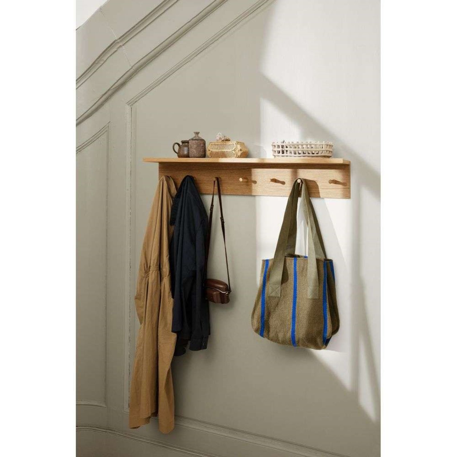 Place Rack Large Oak - ferm LIVING