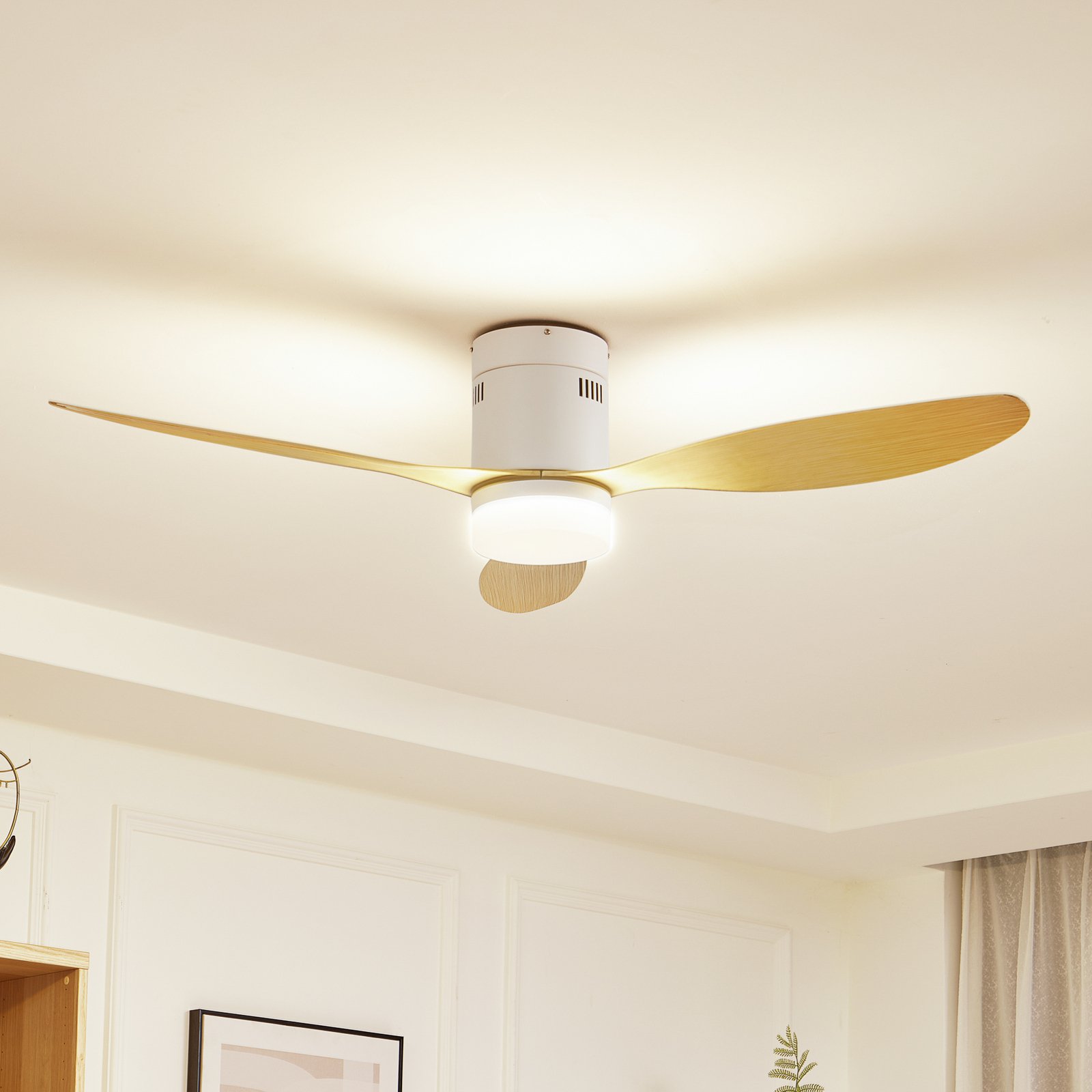 Lucande LED plafondventilator Kayu, wit, DC, stil, 132 cm