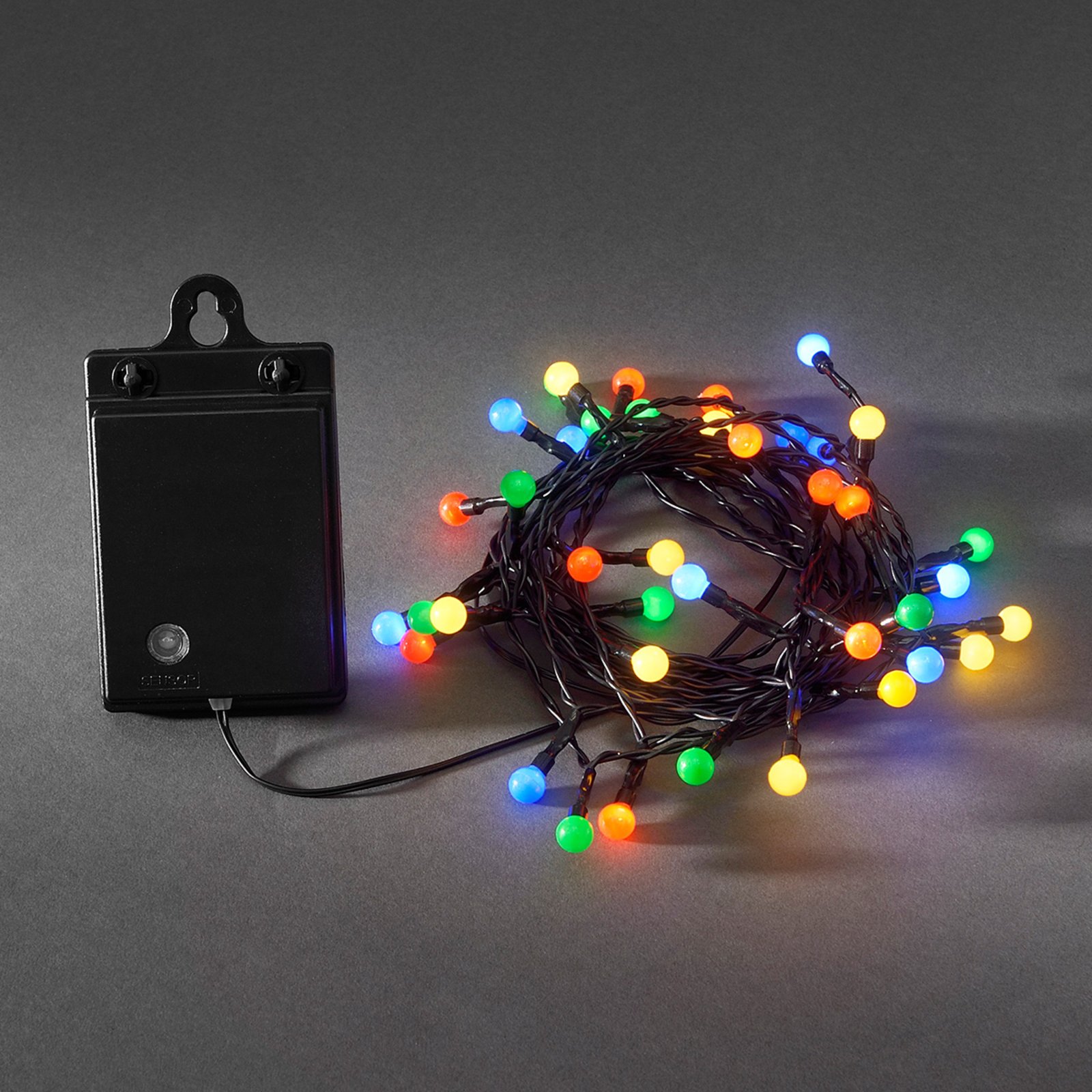Farebná vonkajšia LED reťaz 40-pl. RGB, batéria