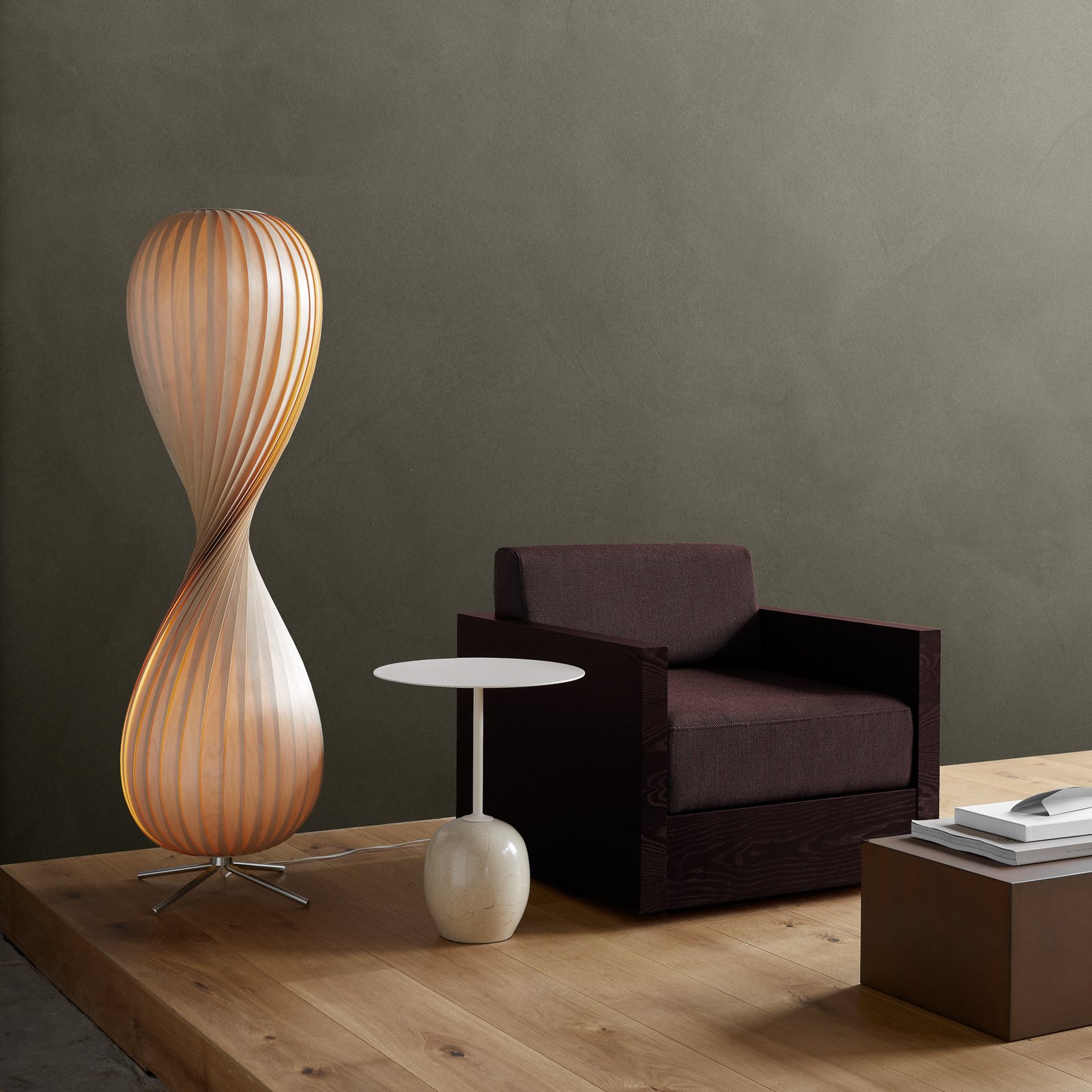 TR10 Floor Lamp 43x138 Birch Natural - Tom Rossau