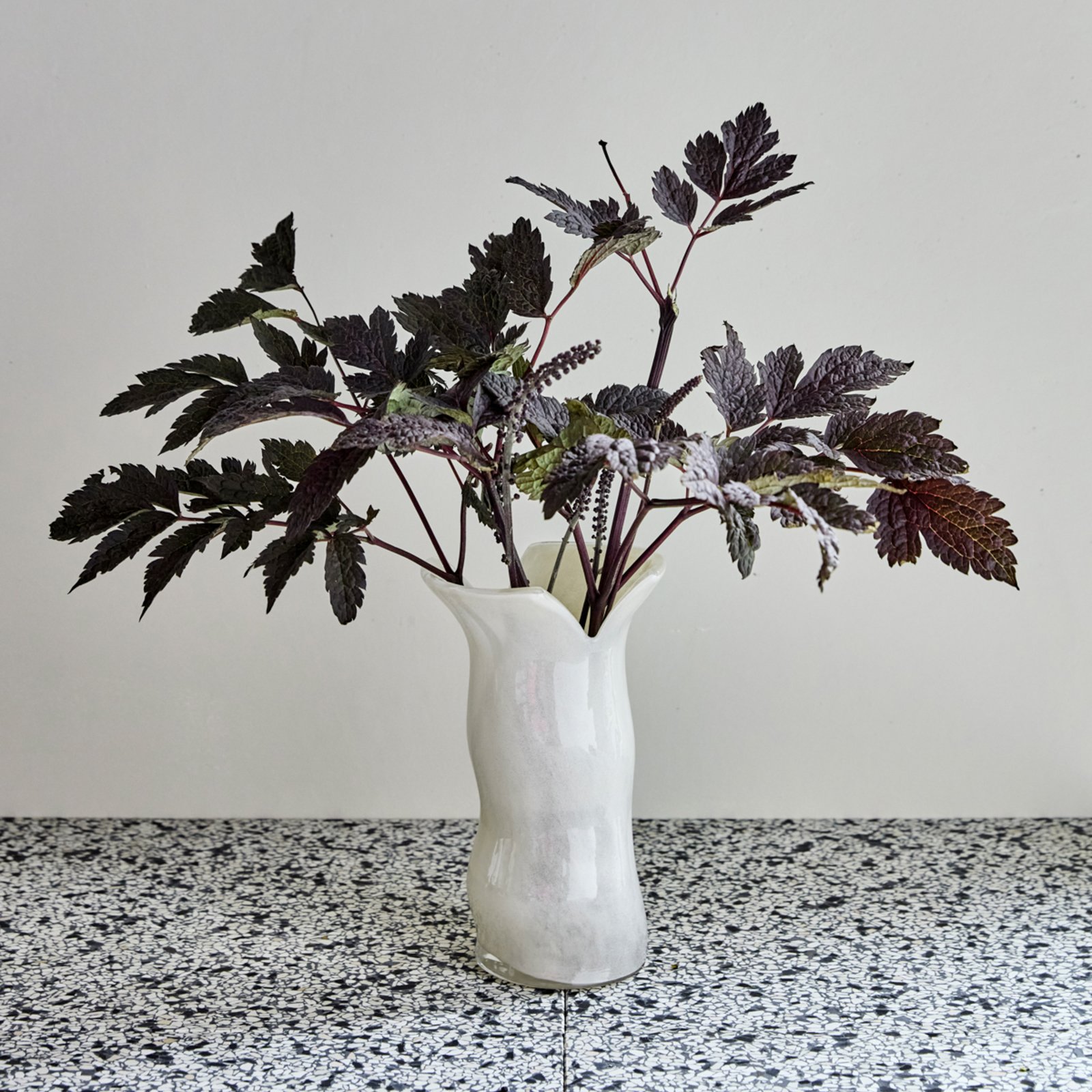 HDCuff Vase, white, height 24 cm, glass - House Doctor