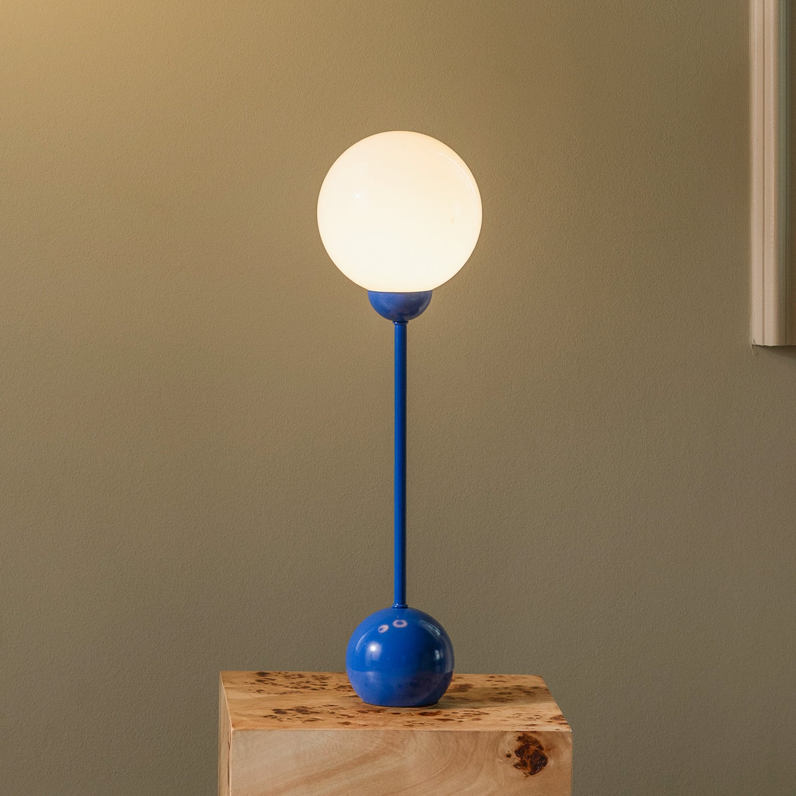 Lampe de table Ripley bleue, hauteur 52 cm - Globen Lighting