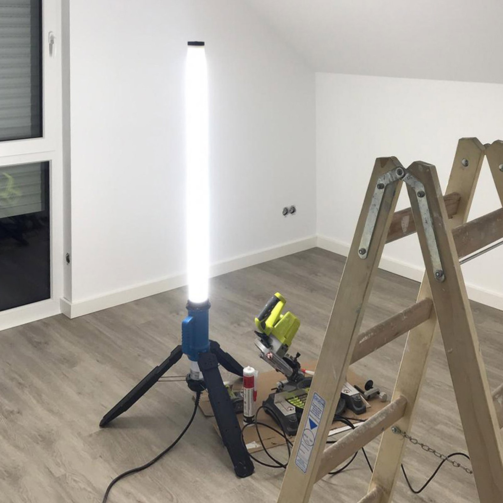LED-ljuspelare Rath, 130 W, IP69, hopfällbar