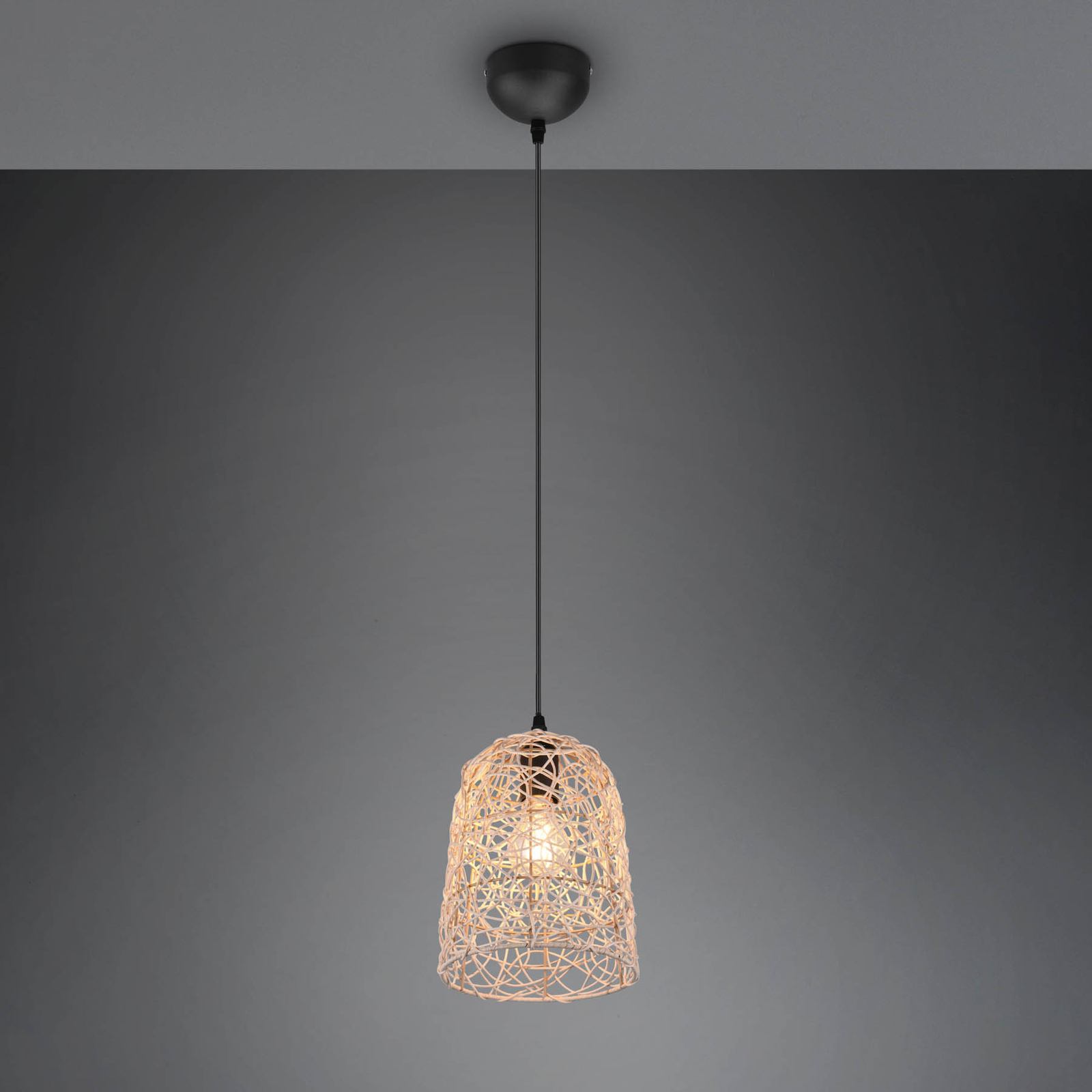 Suspension Lovis en rotin tressé, à une lampe