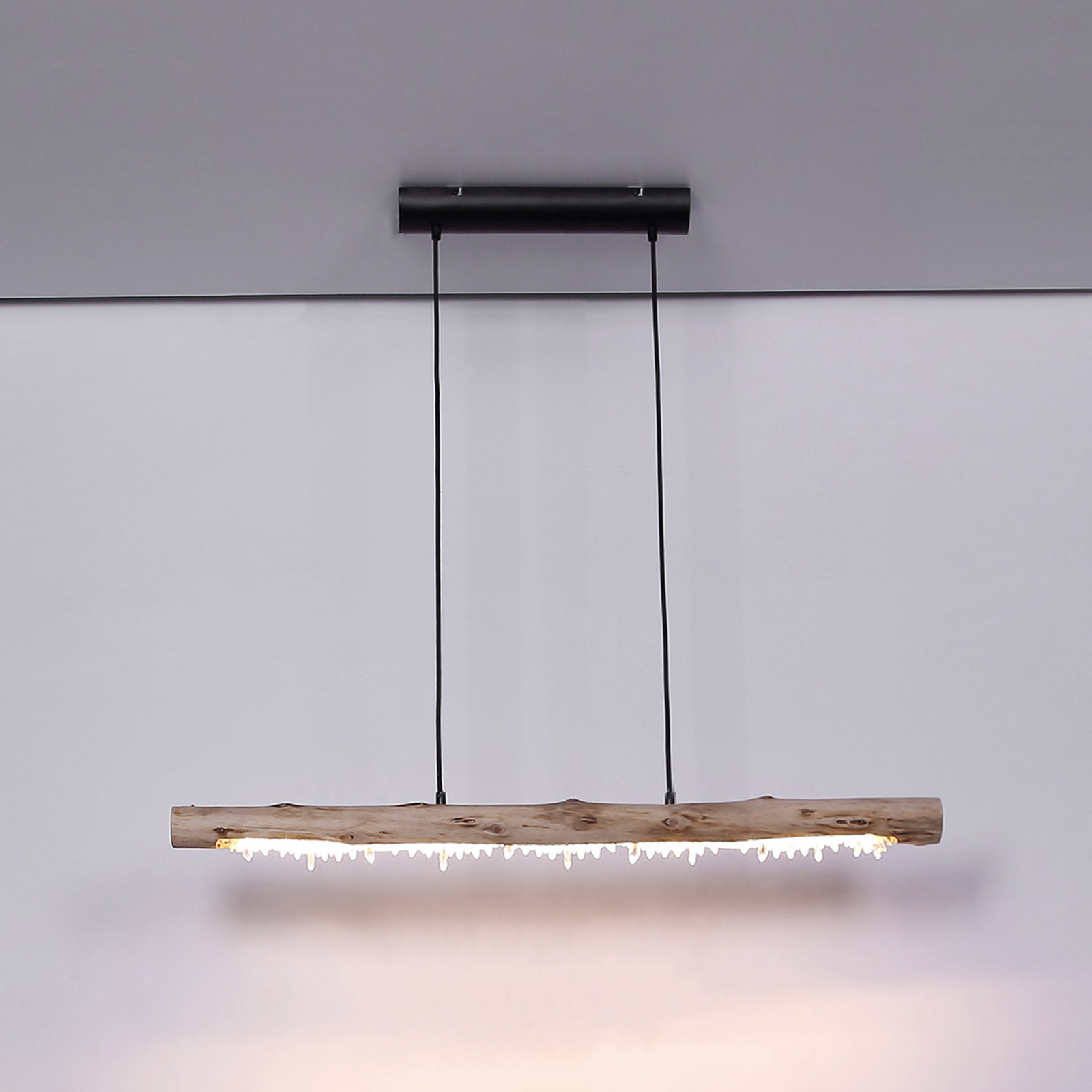 Lámpara colgante LED Felicitas madera, largo 100cm