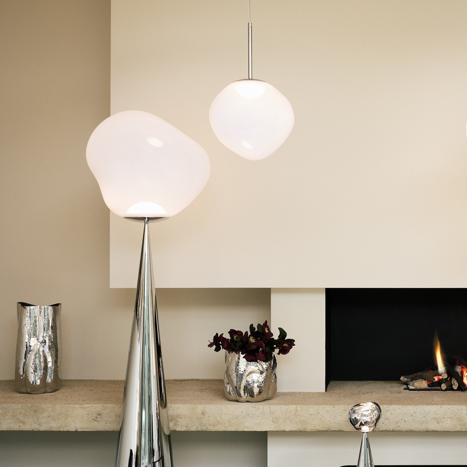 Tom Dixon LED hanging light Melt, Ø 50 cm, opal/gold