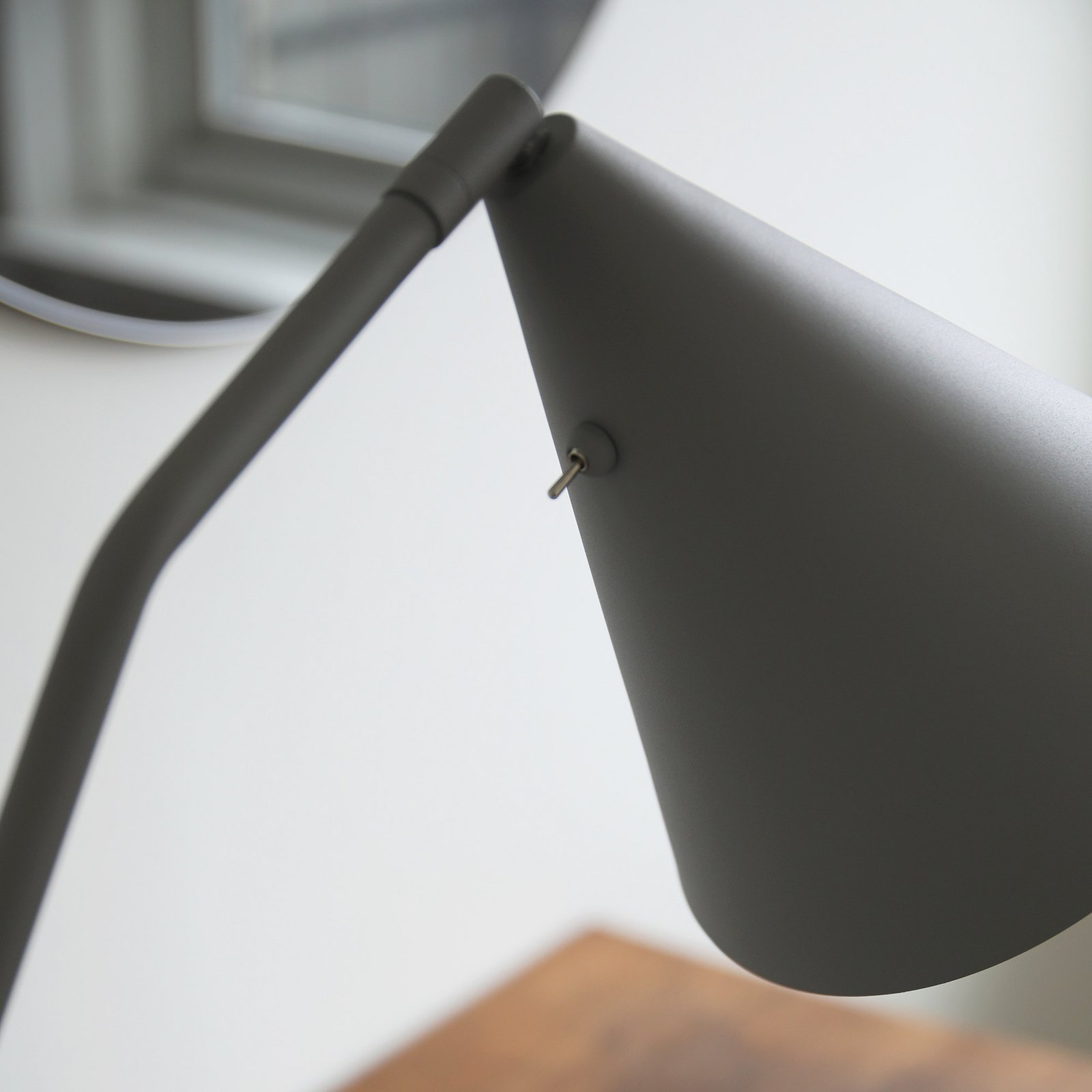 Markslöjd LED floor lamp Funil, grey, metal, dimmable
