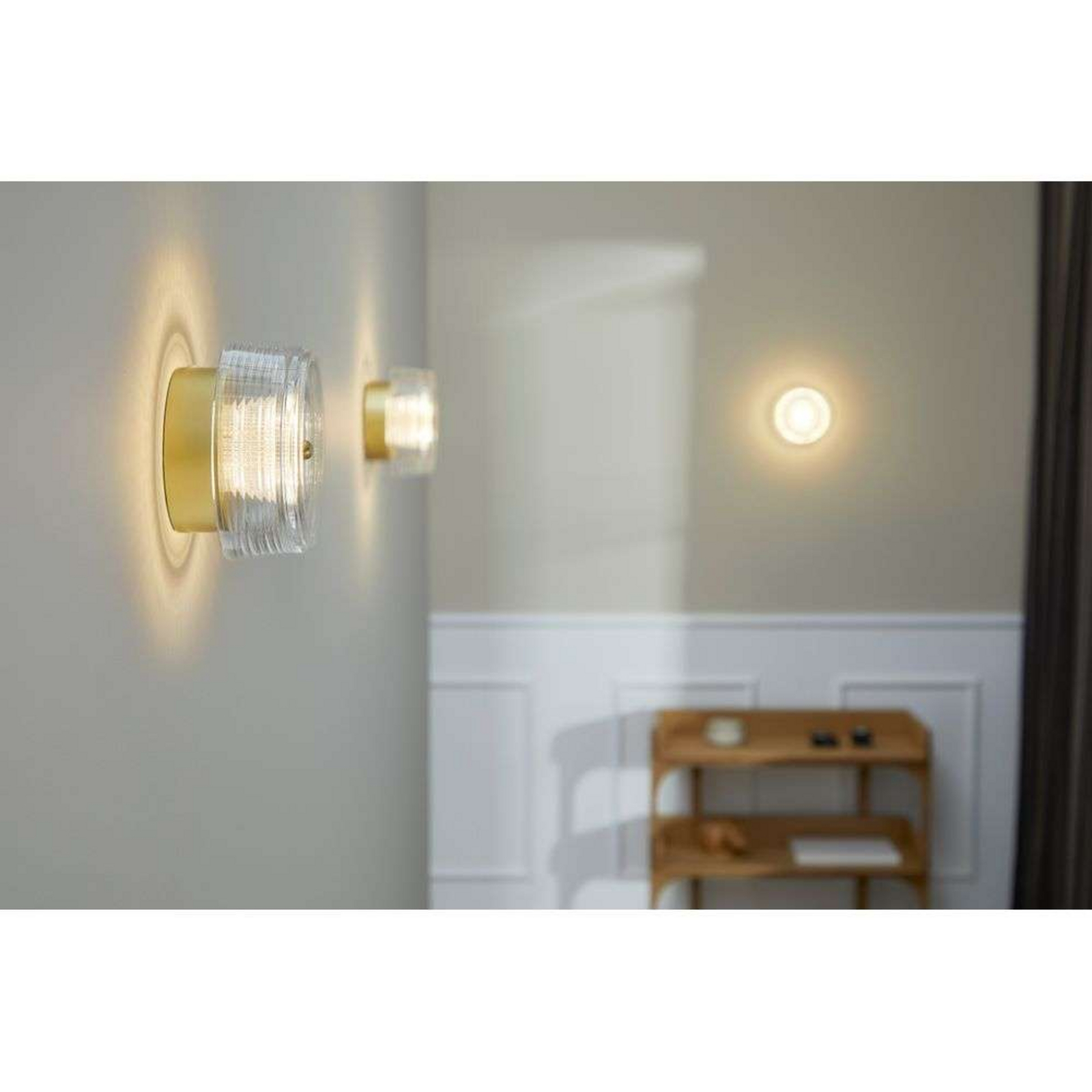 Glow Wall Lamp Matt Gold - Loom Design