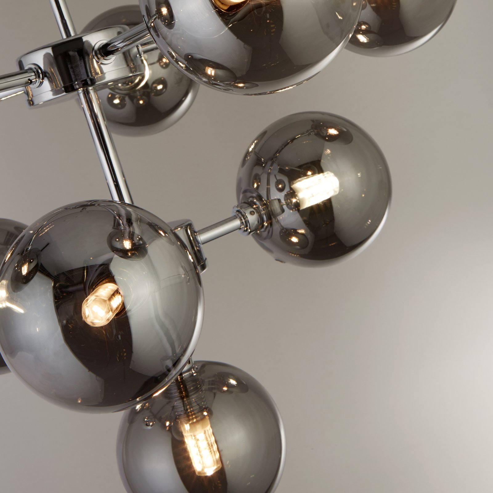 Hanglamp Zarath, rookgrijs, glas, 9-lamps, Ø 49 cm