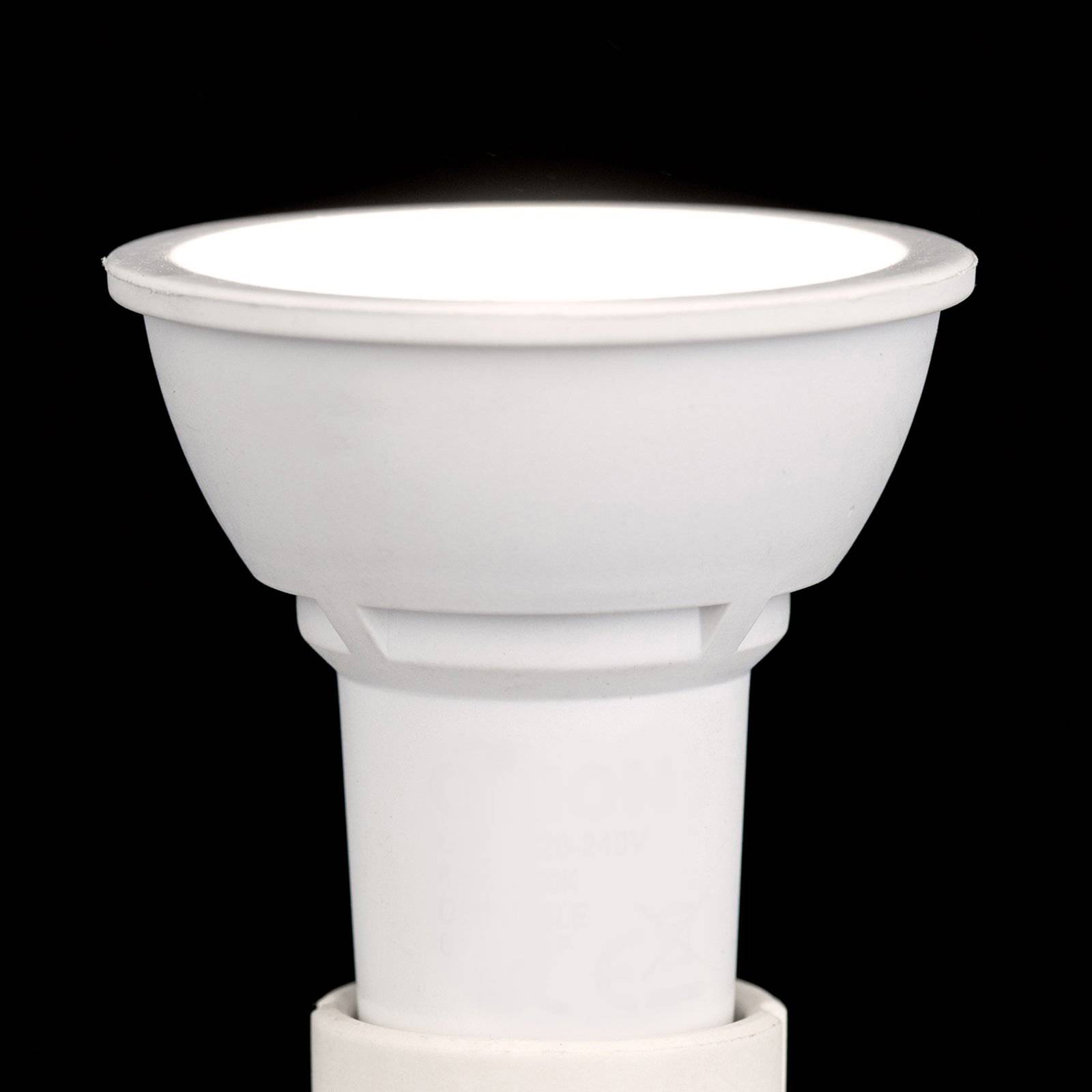 Reflektor LED GU10 5,5W 2 700 K 38° 450 lm