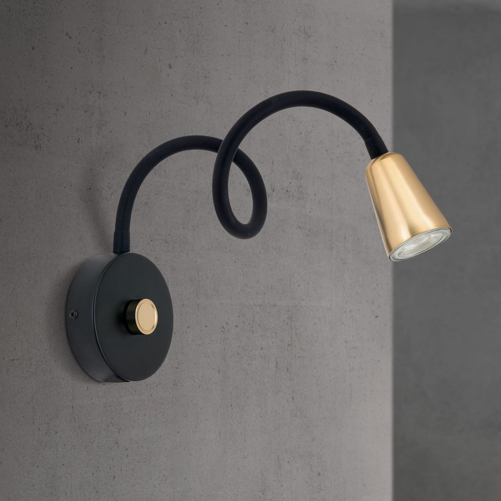 Wandleuchte Dotty, messingfarben, Flexarm, Dimmer, GU10