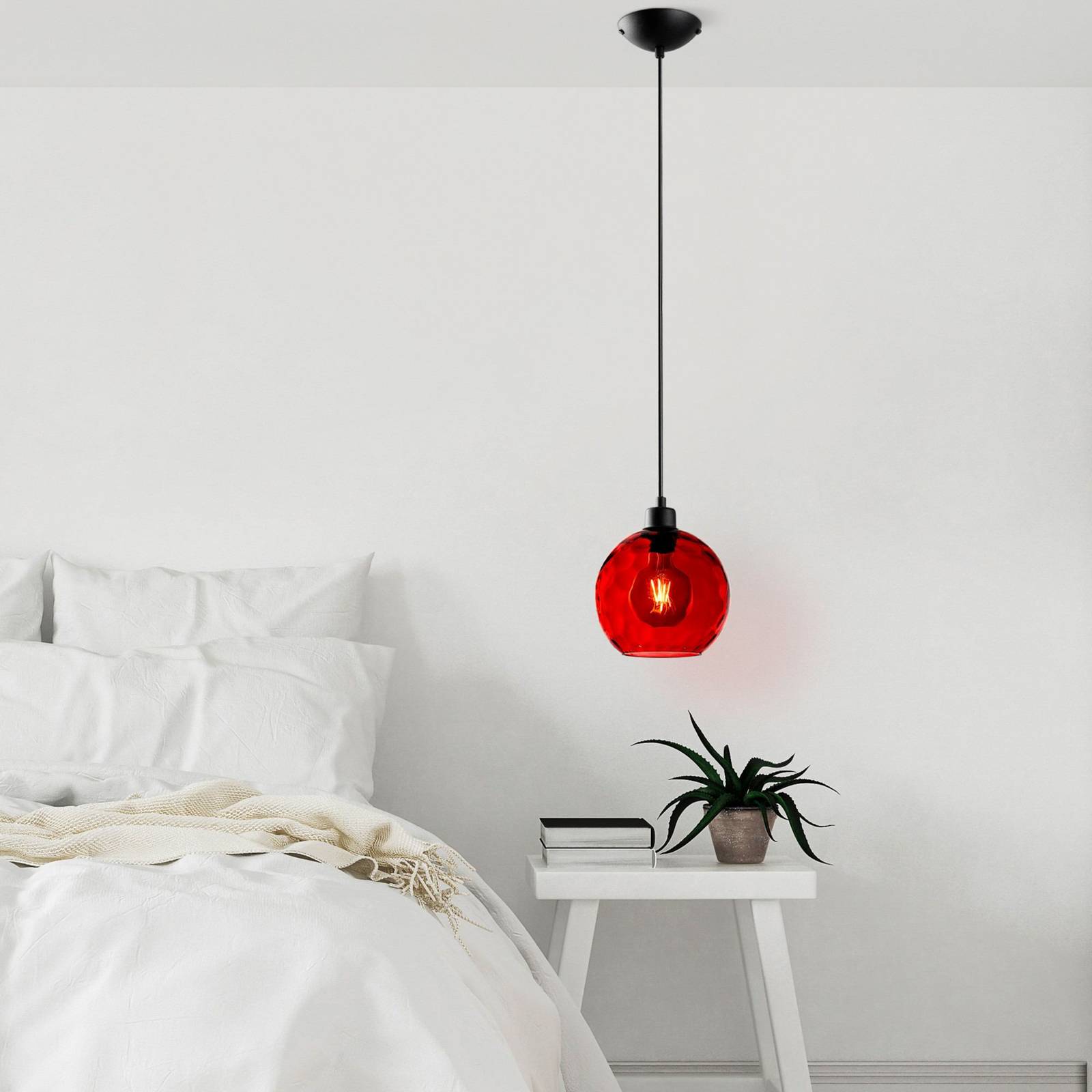 Pendelleuchte Benek, rot, Glas, Ø 20 cm, E27 günstig online kaufen