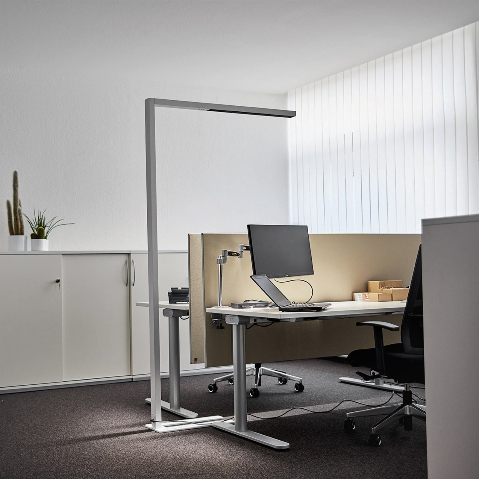 Arcchio LED office floor lamp Jolinda, white, metal, sensor