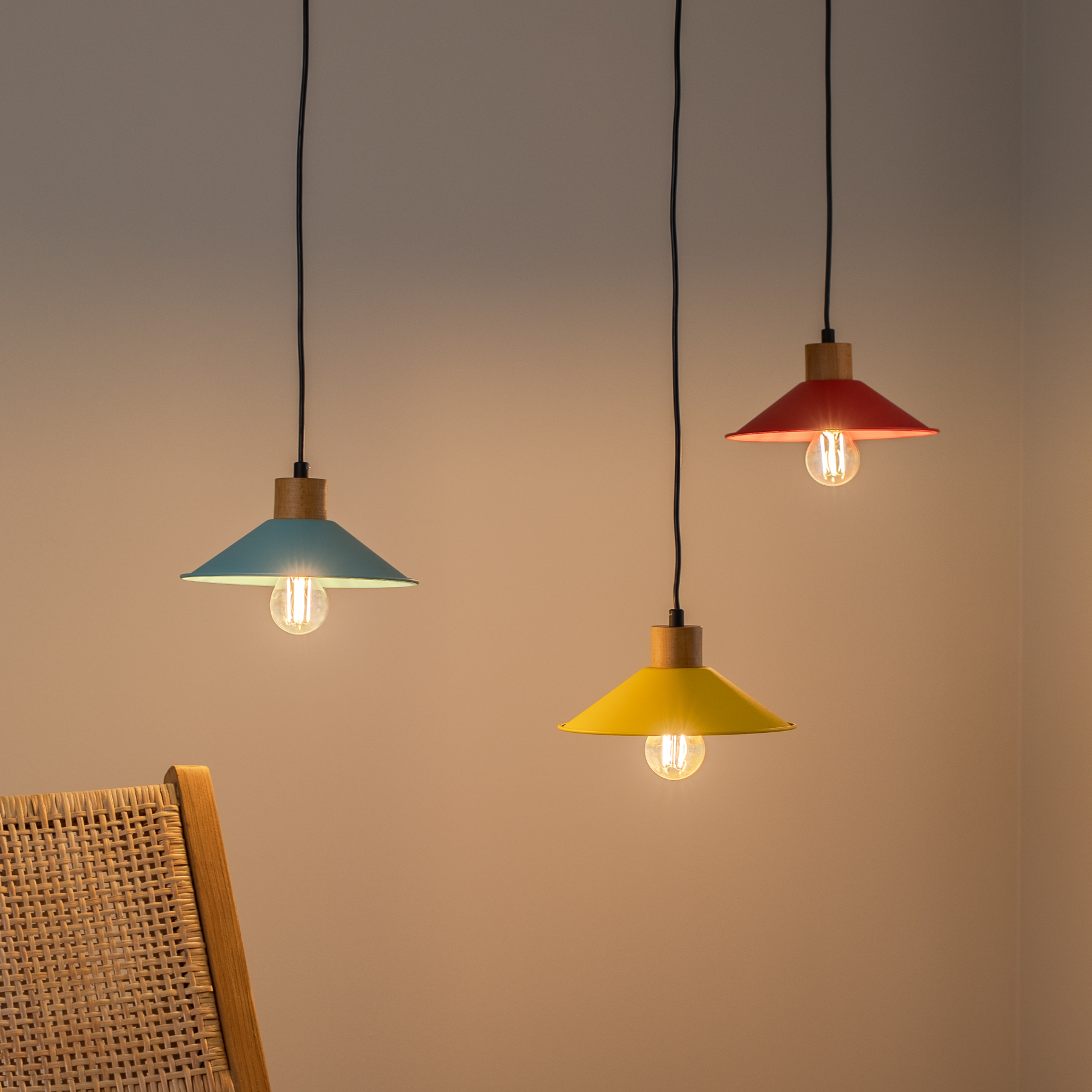 Hanging light Manavgat N-553 3-bulb yellow/blue/red