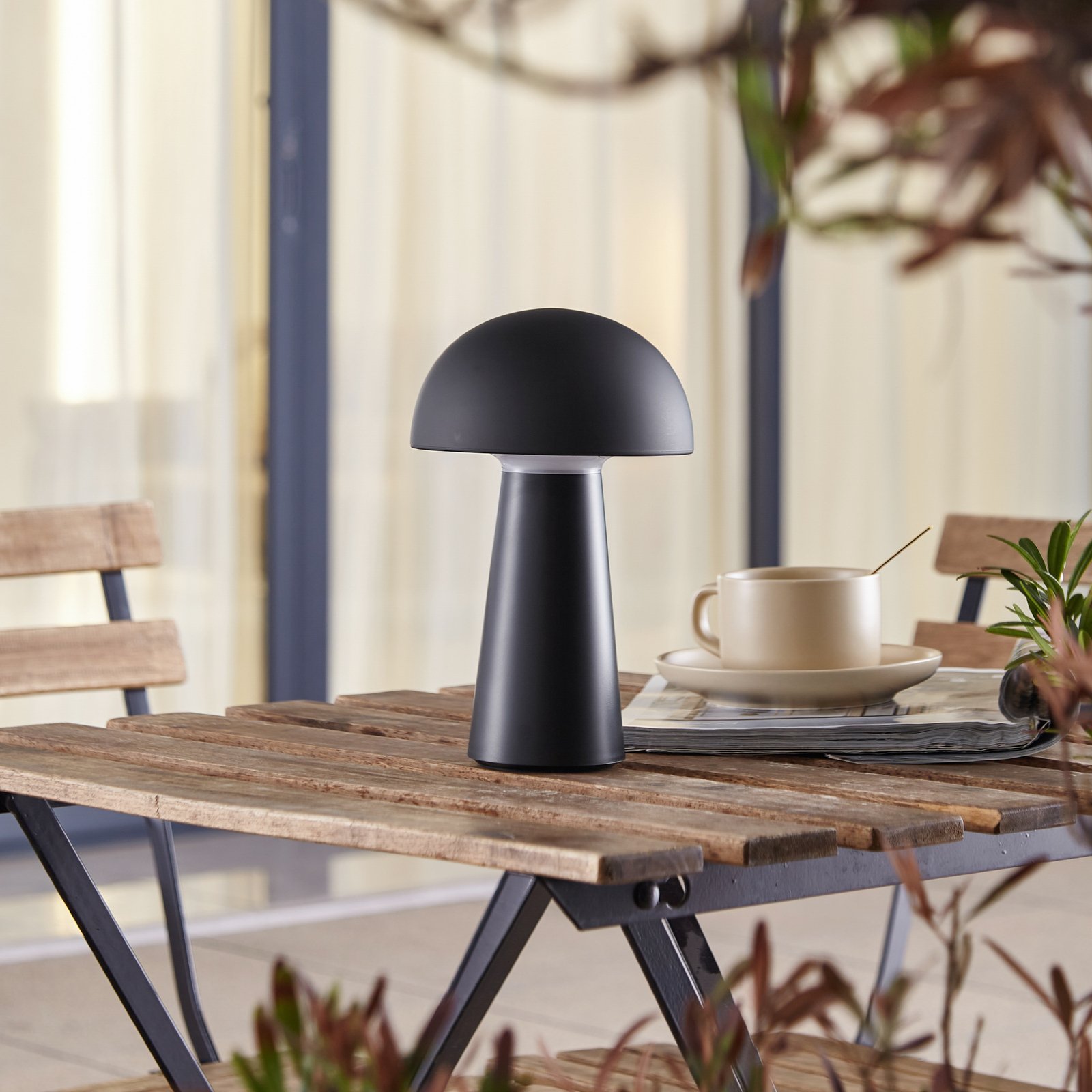 Zyre LED Portable Stolová Lampa IP44 Black - Lindby