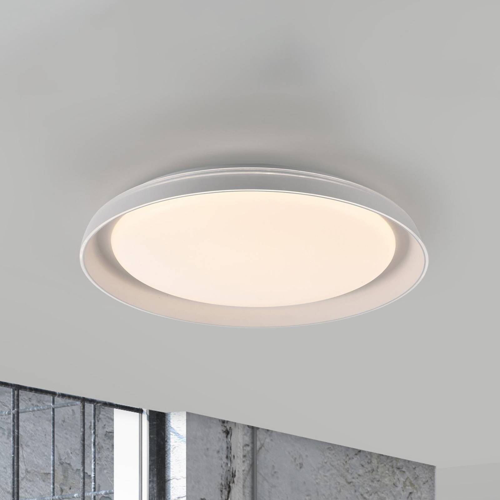 JUST LIGHT. Plafonnier LED Sati plastique blanc