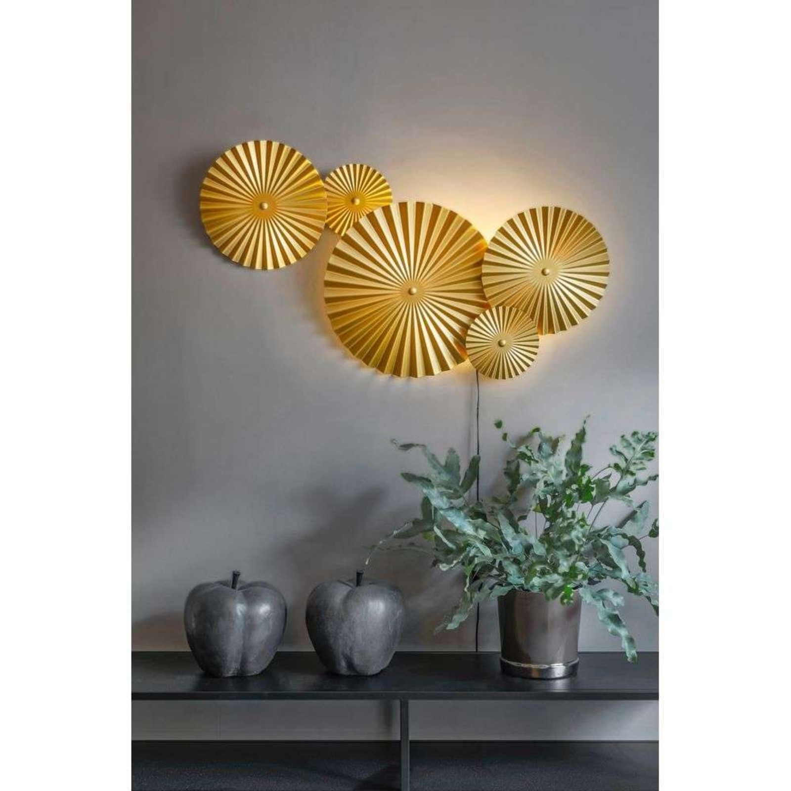 Omega Candeeiro de Parede Brass - Globen Lighting