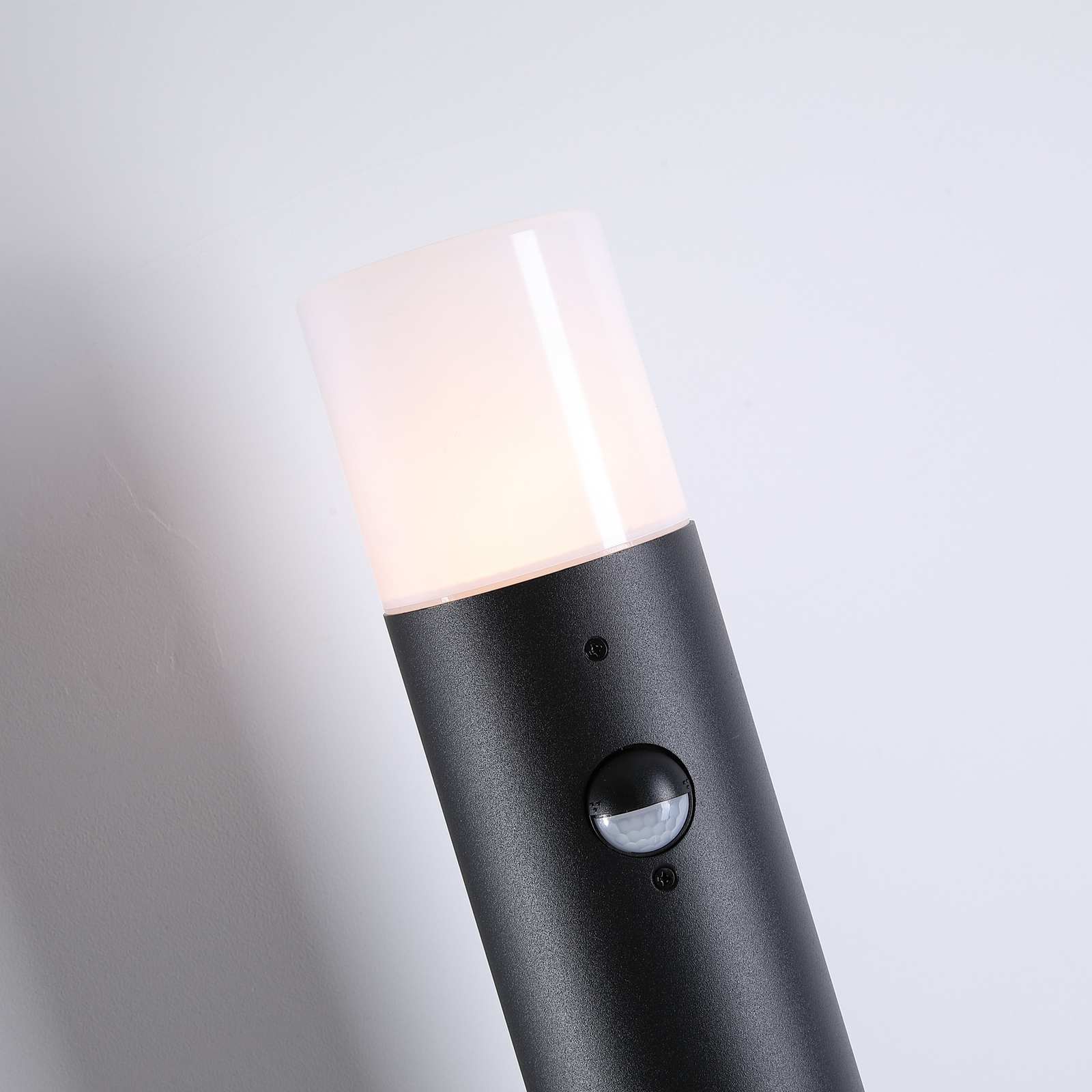 Cannes path light, height 80 cm, black, metal, sensor